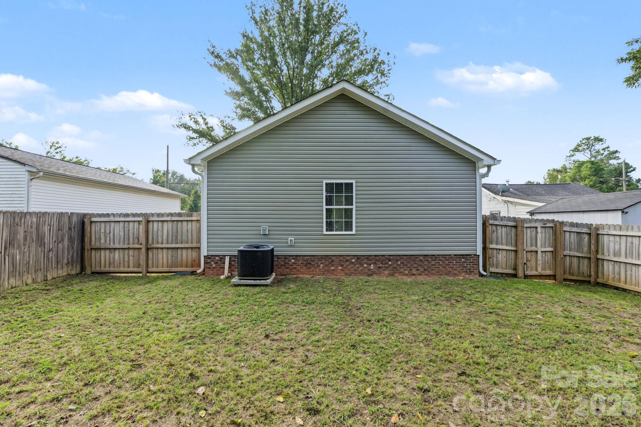 1334 Flint Hill Street Property Photo 25