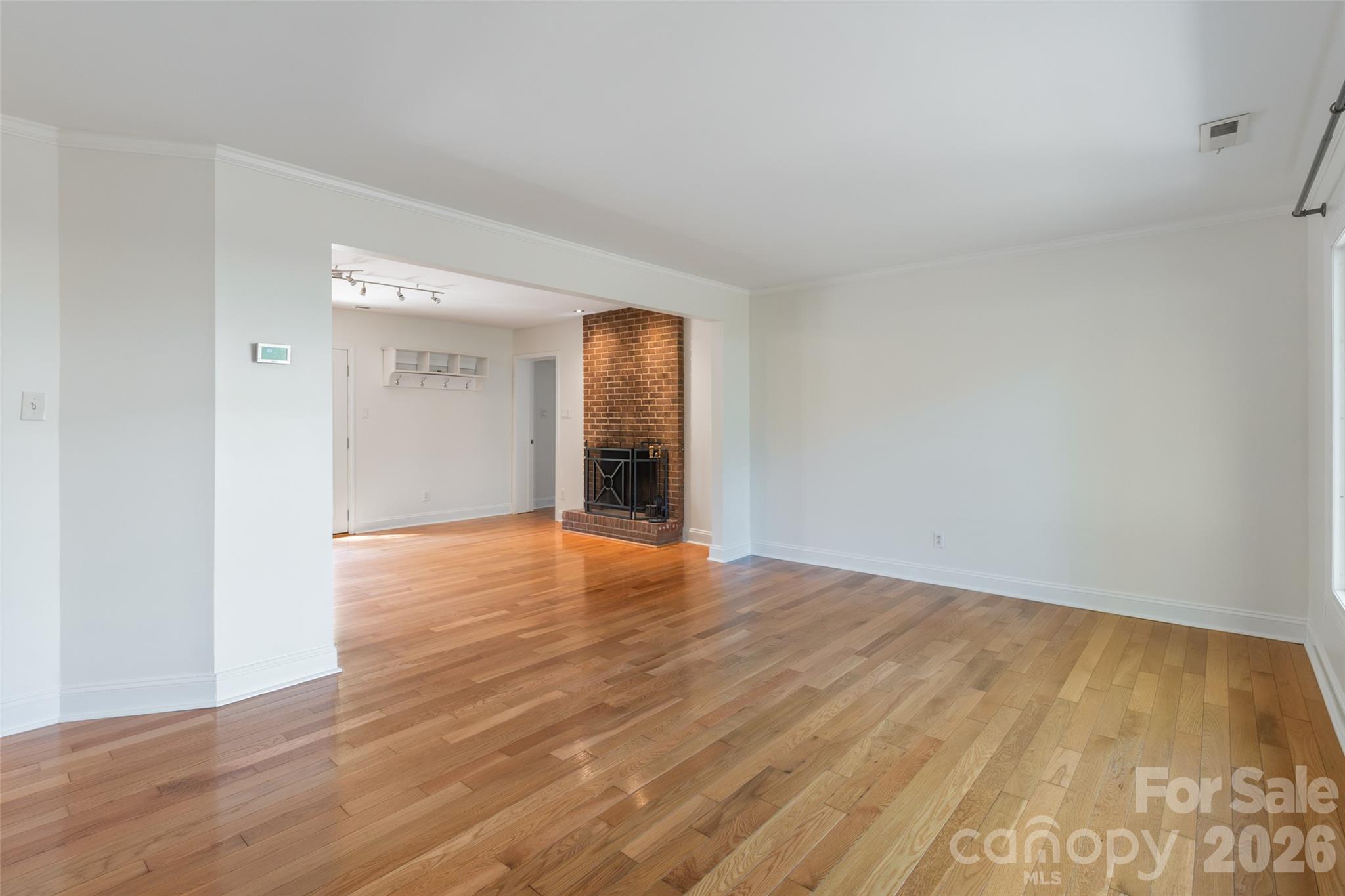 1817 Balfour Lane Property Photo 4