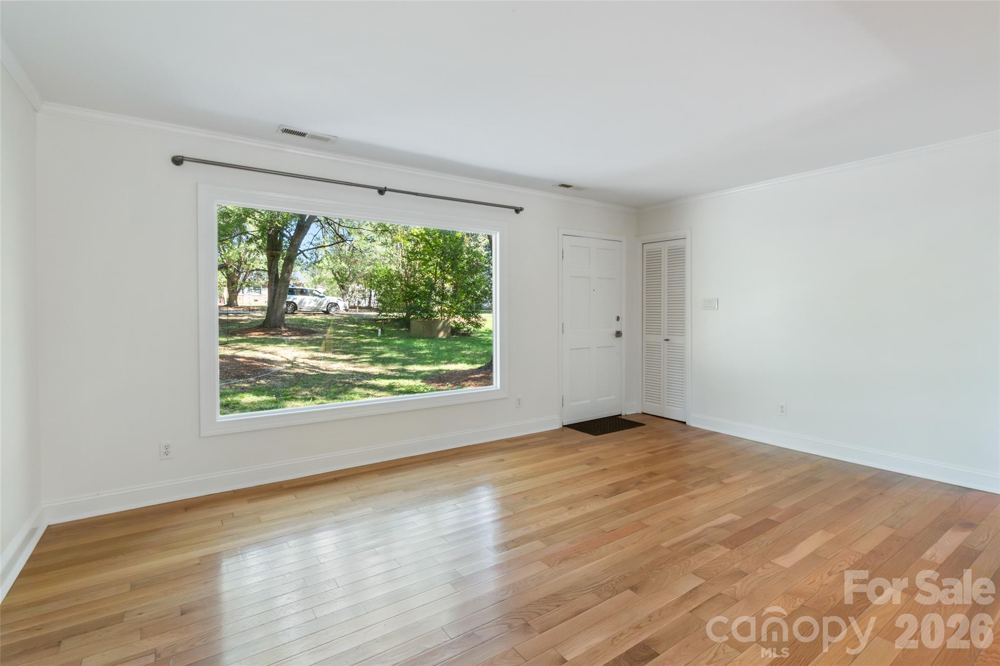 1817 Balfour Lane Property Photo 6
