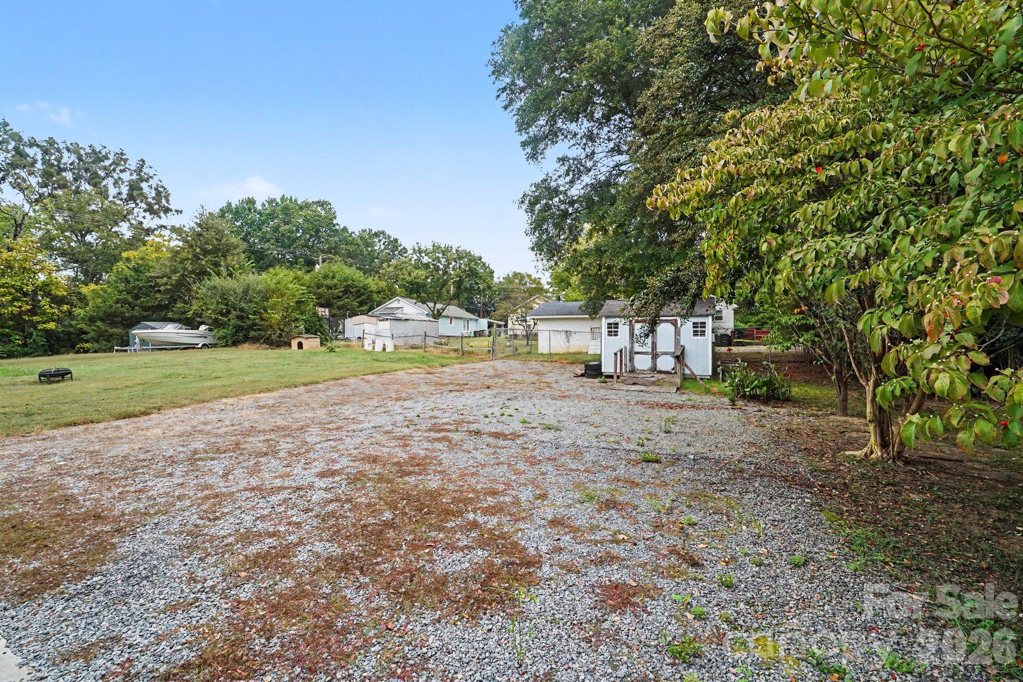 905 Skyland Street Property Photo 19