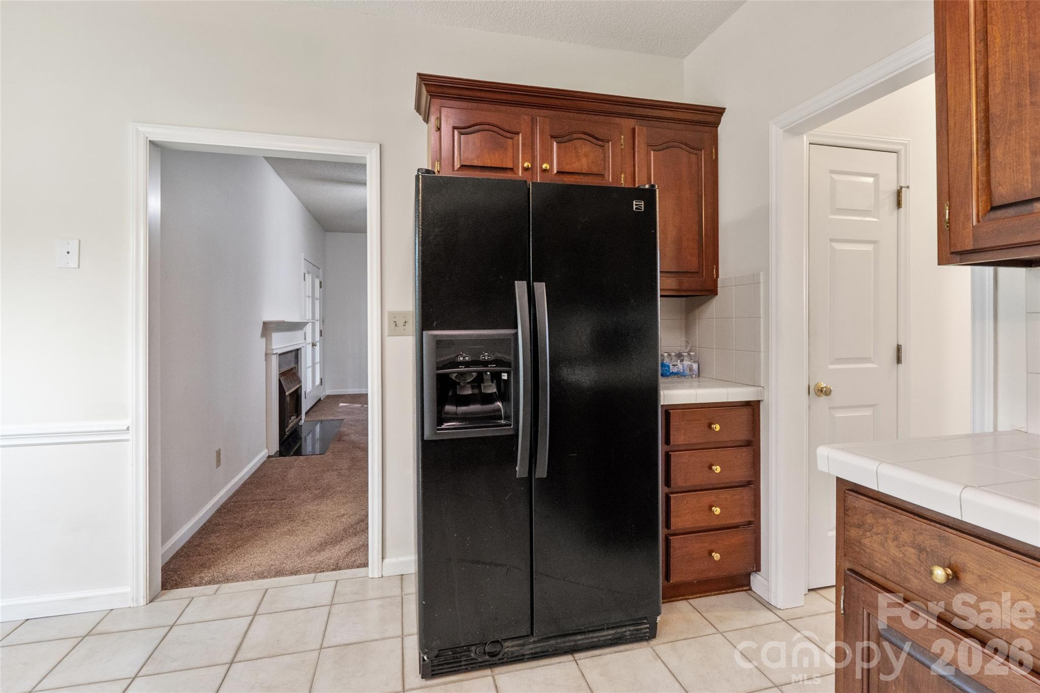 6010 River Run Drive Property Photo 19