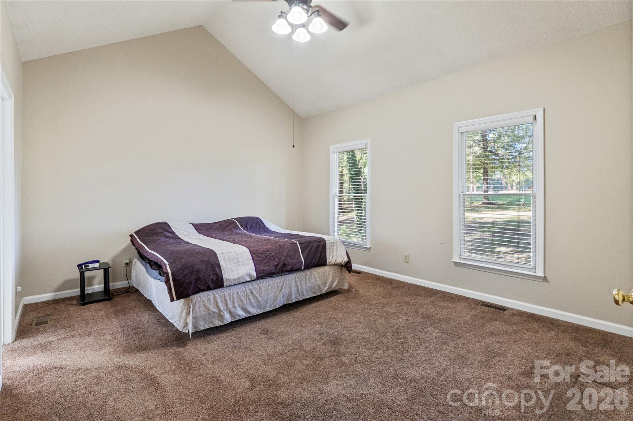 6010 River Run Drive Property Photo 21