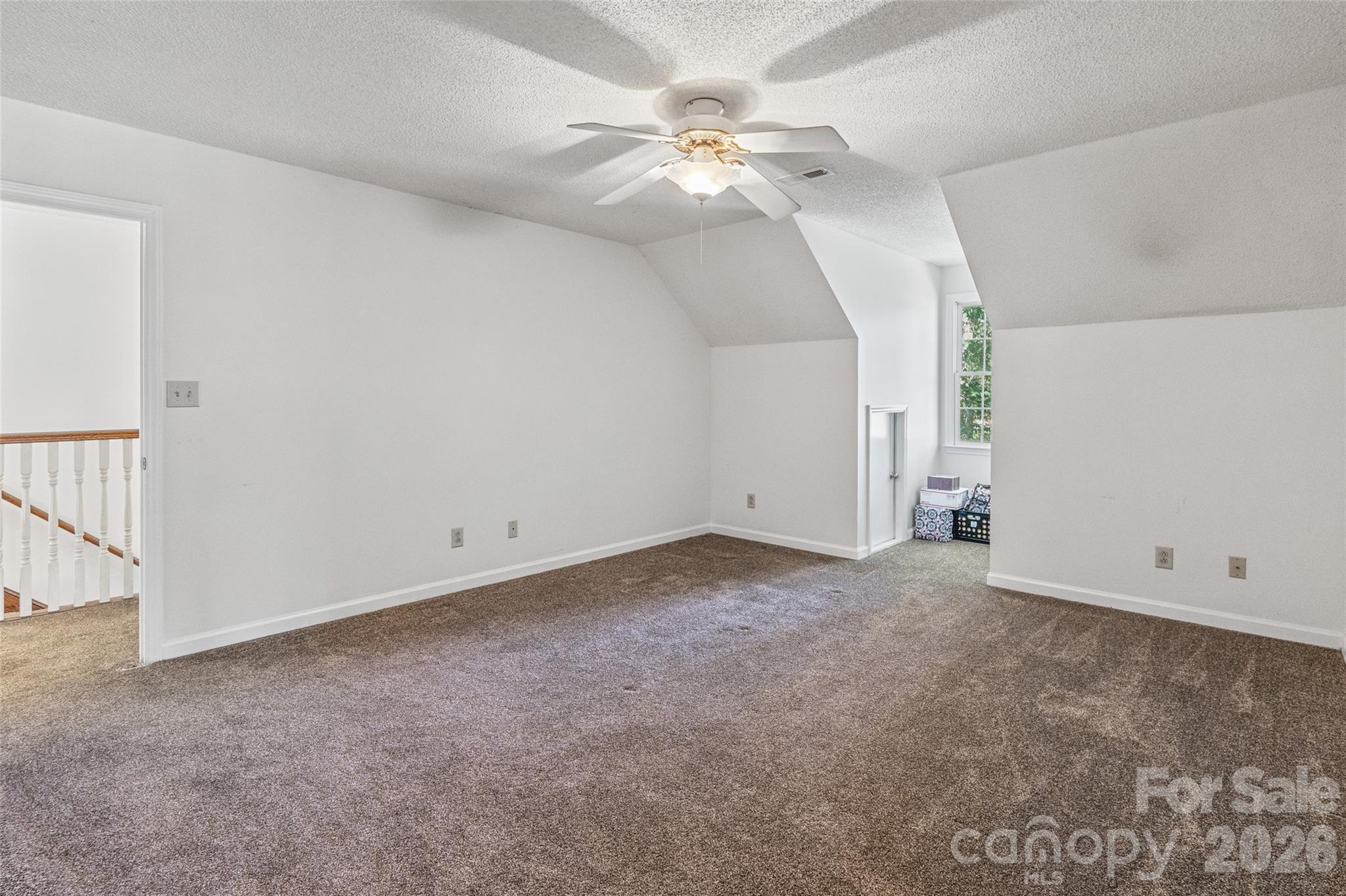 6010 River Run Drive Property Photo 35