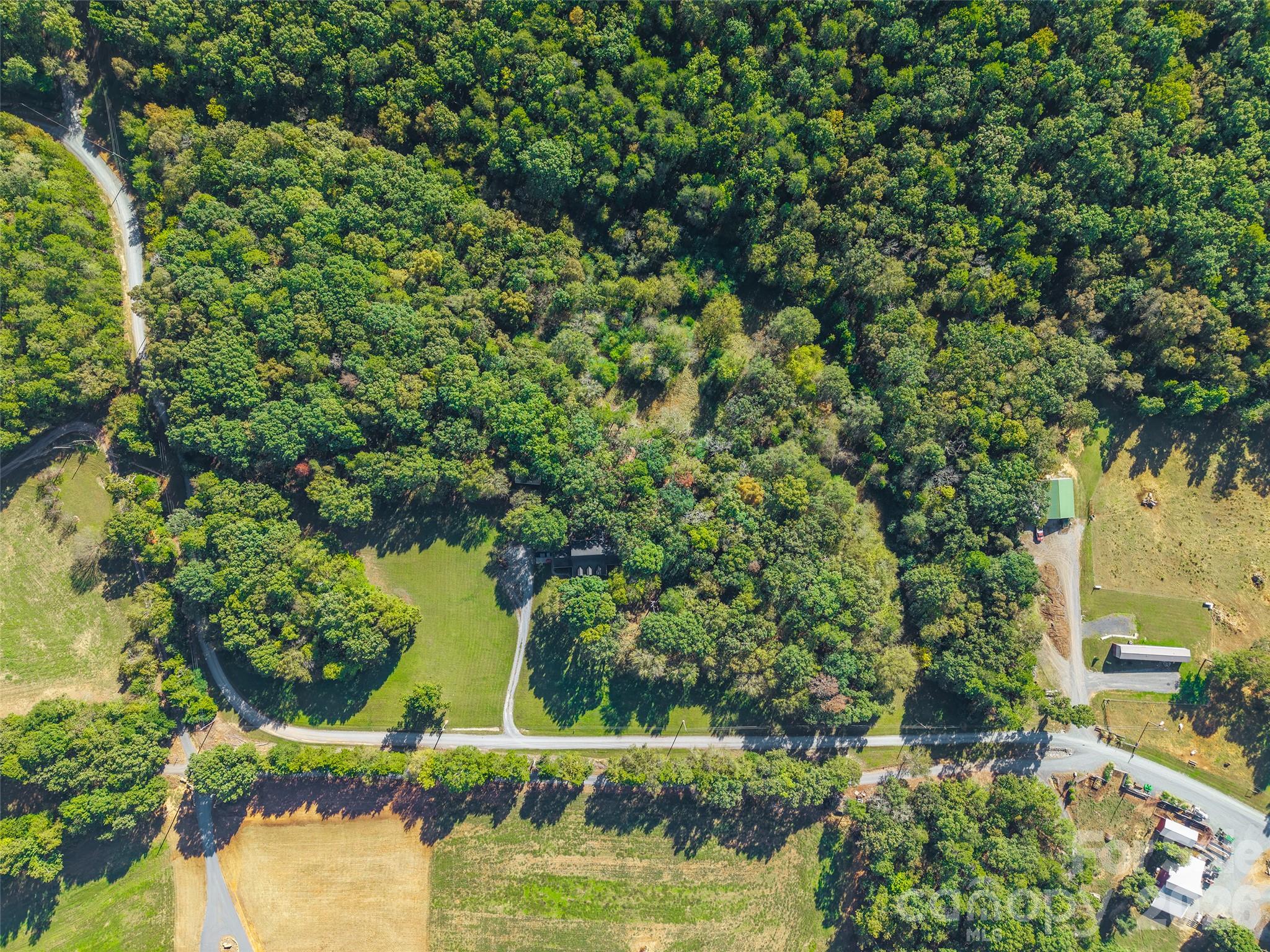 6010 River Run Drive Property Photo 47