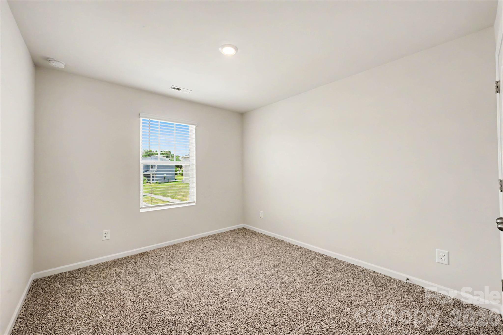 1160 Harland Street Property Photo 29