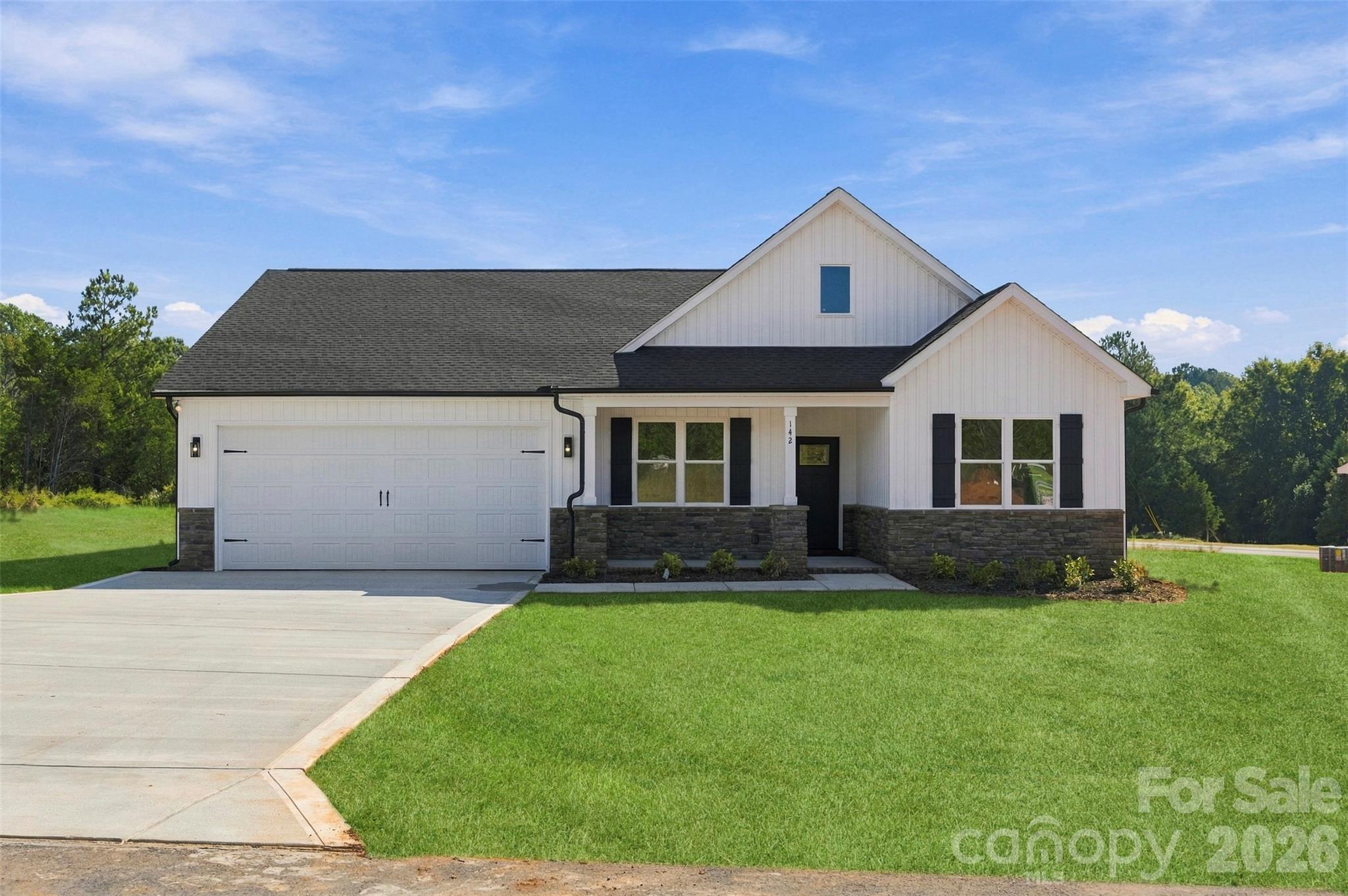 142 Brat Way Property Photo 3