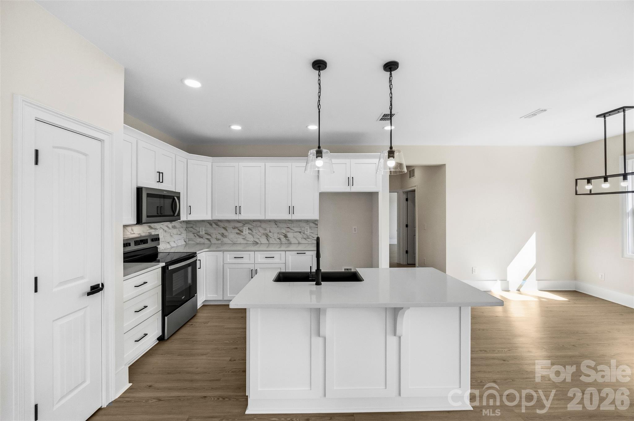 142 Brat Way Property Photo 13
