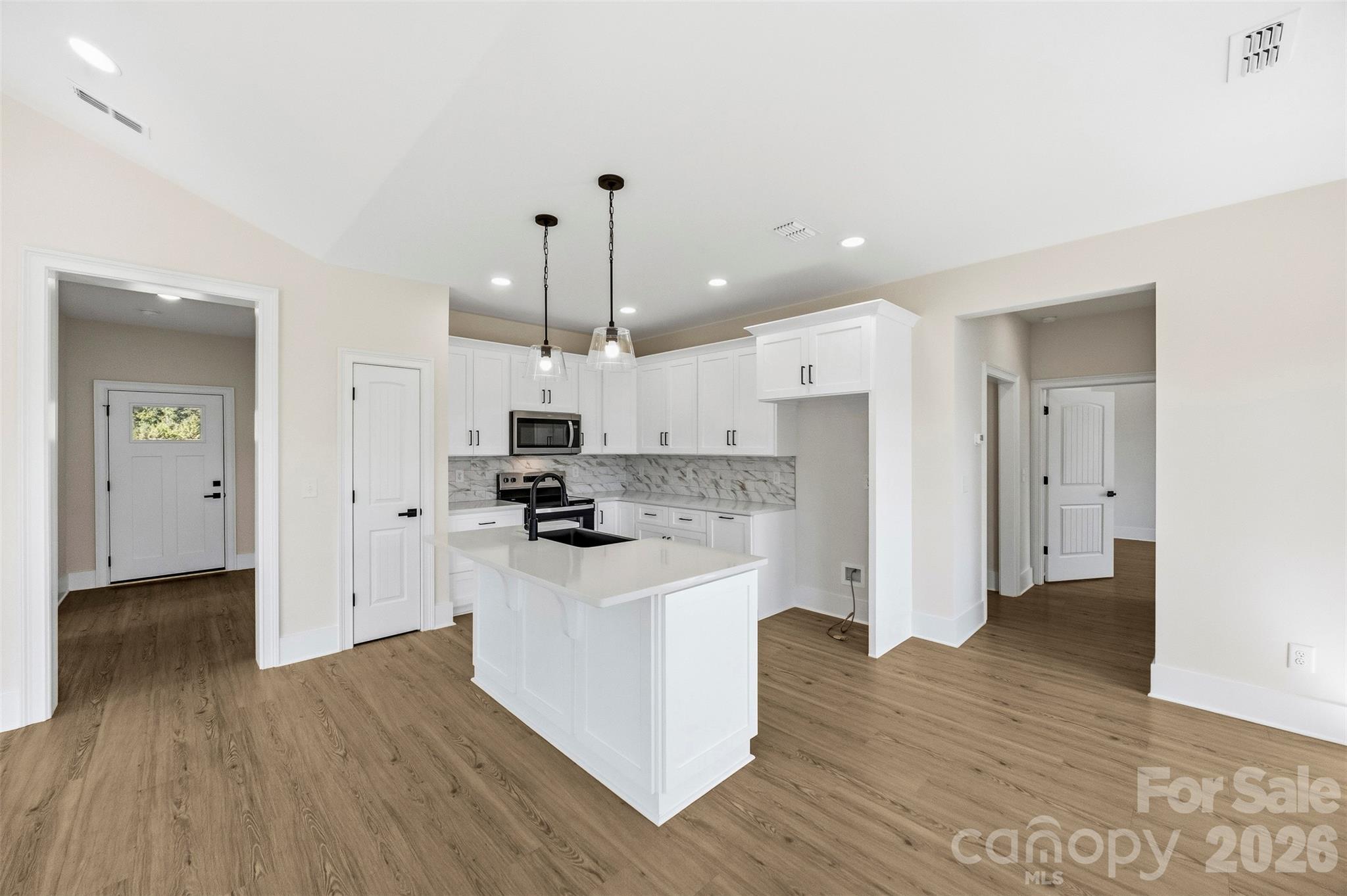 142 Brat Way Property Photo 14