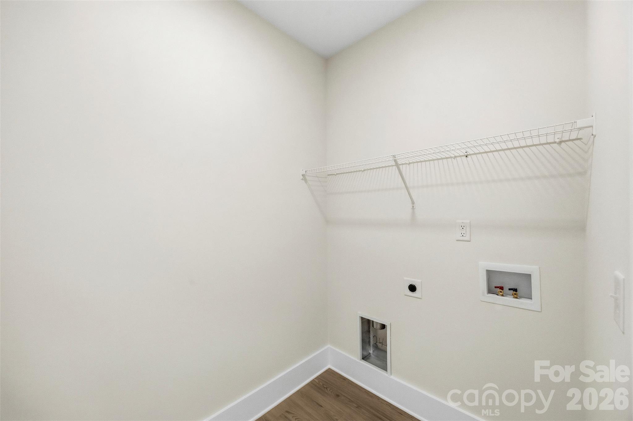 142 Brat Way Property Photo 34
