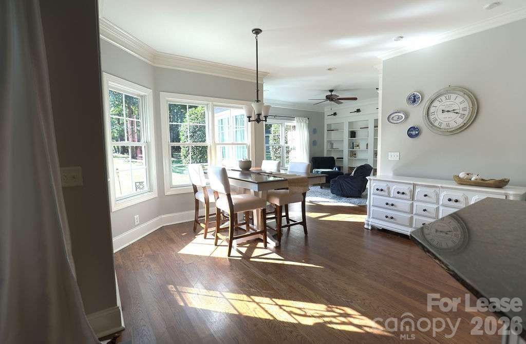 107 Sunset Bay Drive Property Photo 12