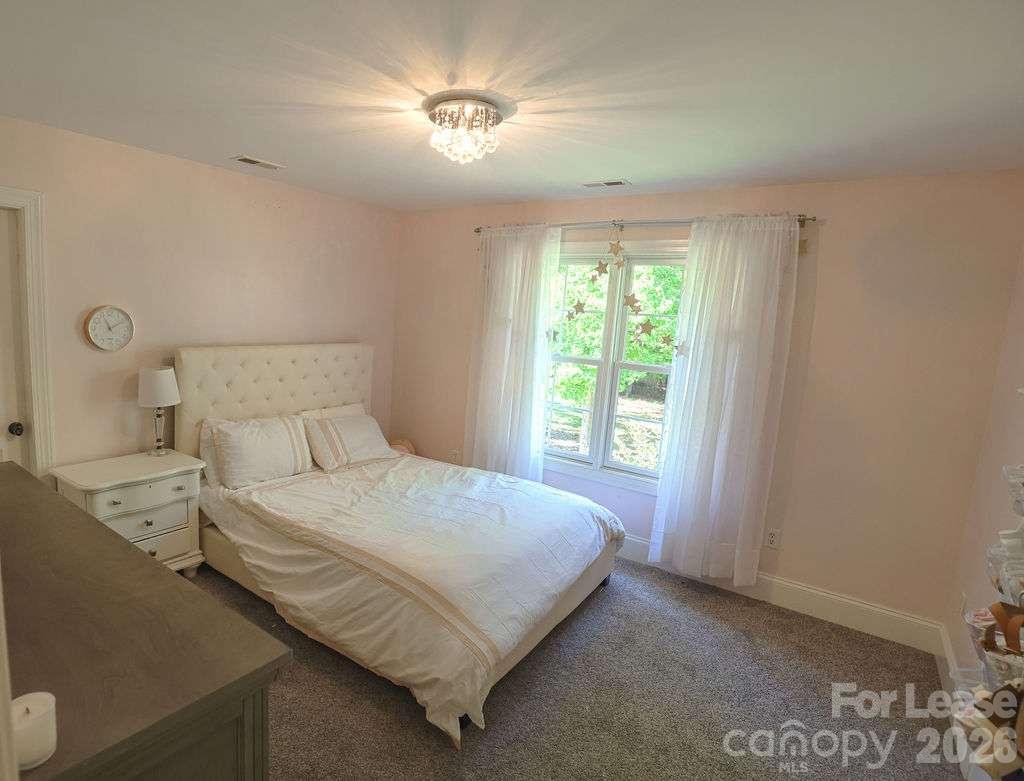 107 Sunset Bay Drive Property Photo 13