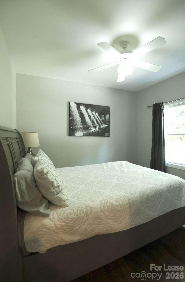 107 Sunset Bay Drive Property Photo 24