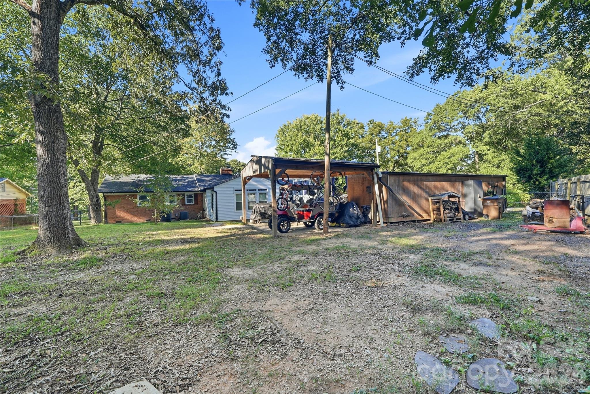 718 E Hoke Street Property Photo 45