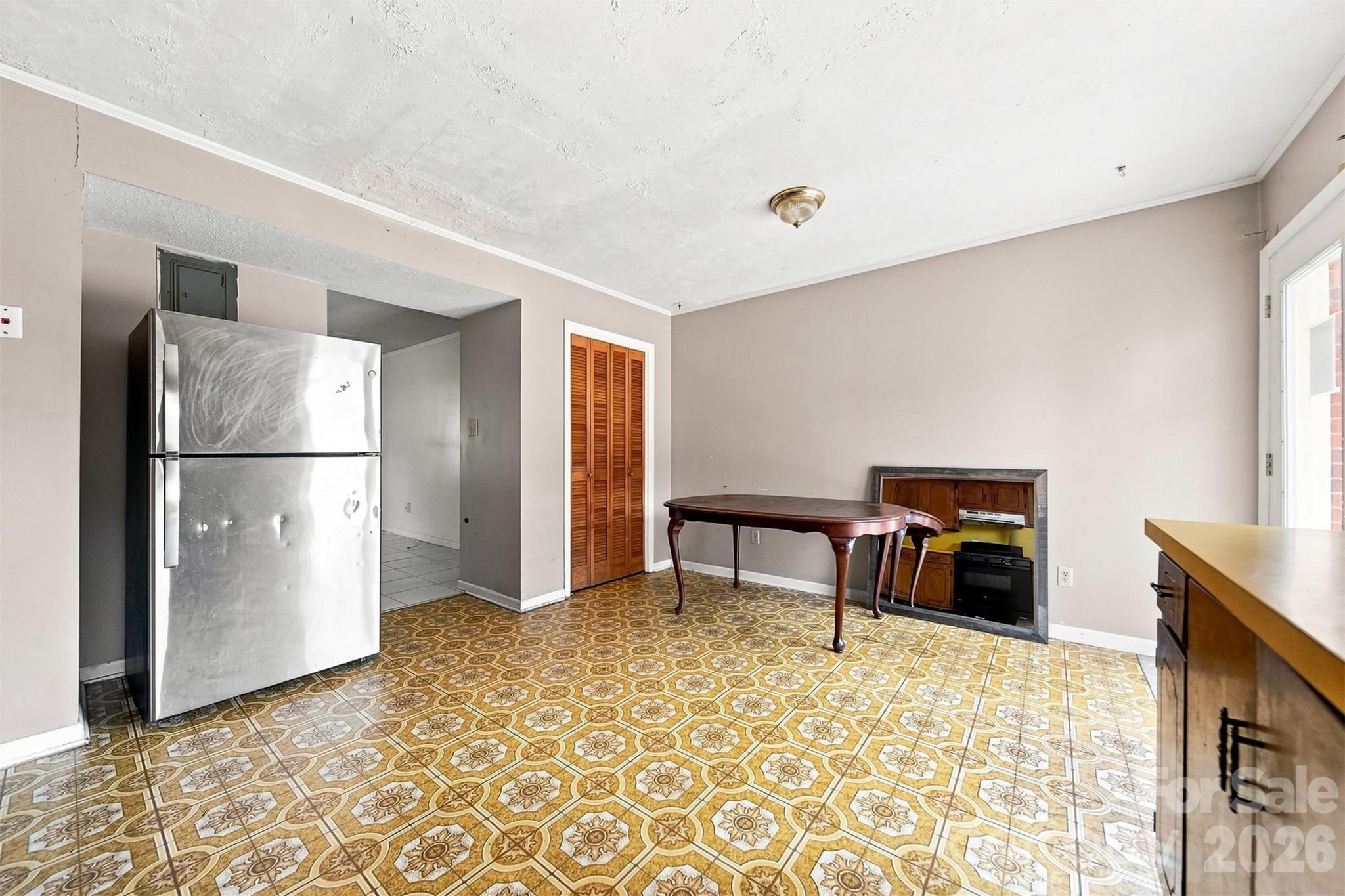 402 S Ashe Avenue Property Photo 15