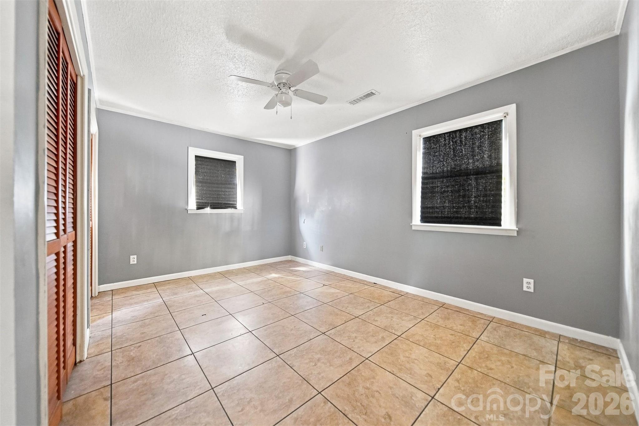 402 S Ashe Avenue Property Photo 30