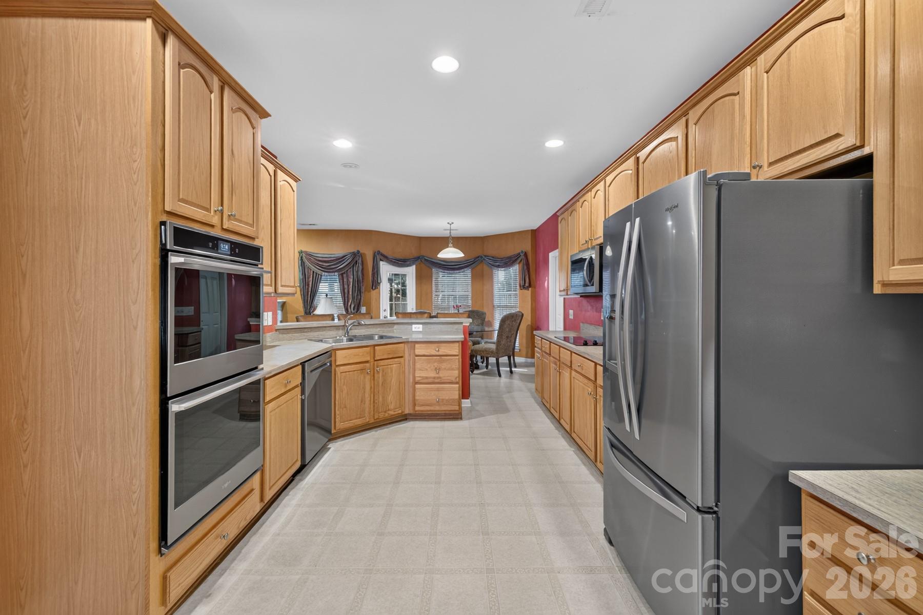 2502 Sandy Ridge Lane Property Photo 13