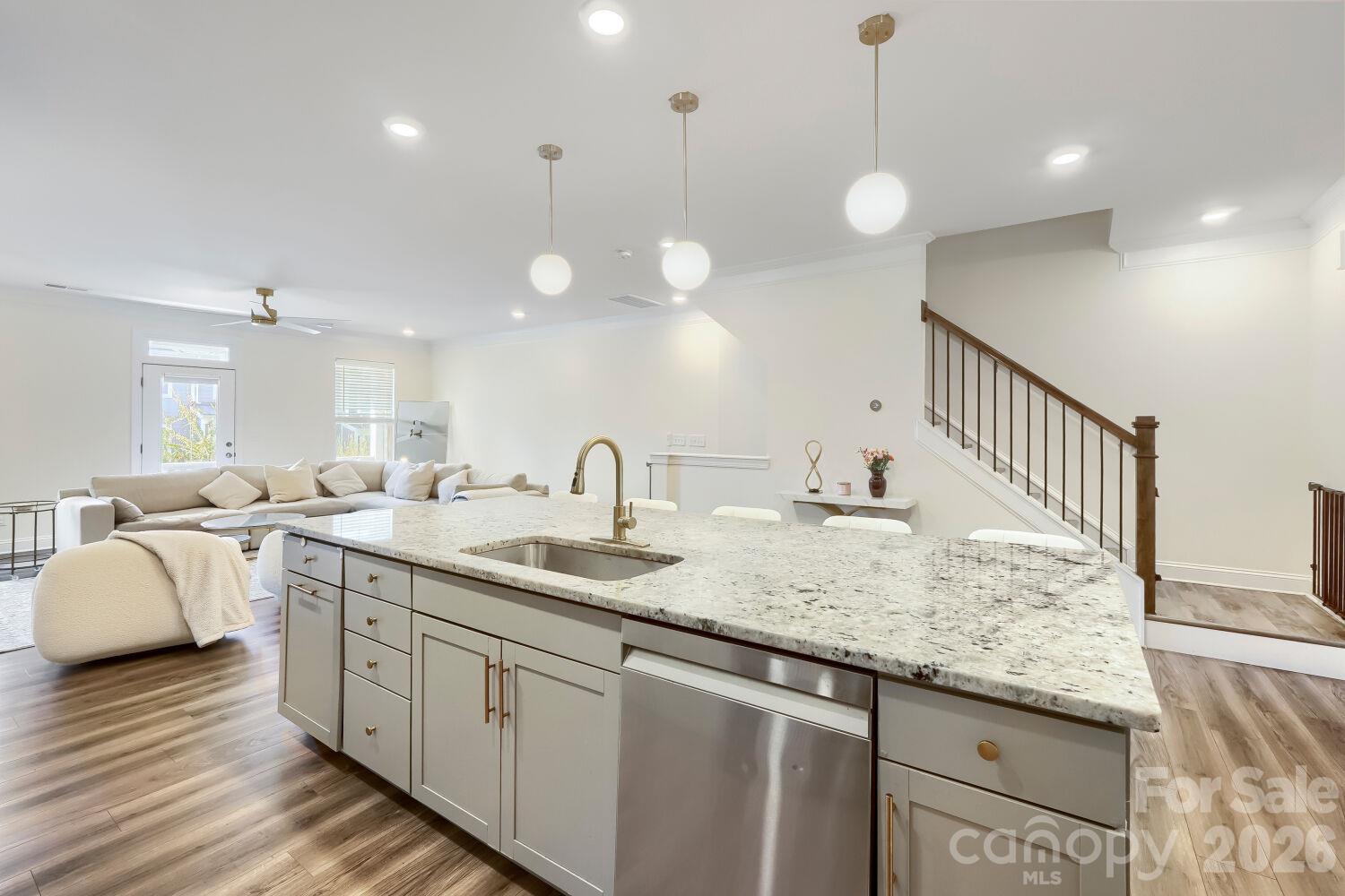 10315 Glenmere Creek Circle Property Photo 10