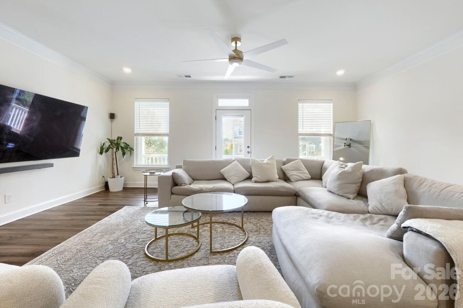 10315 Glenmere Creek Circle Property Photo 13