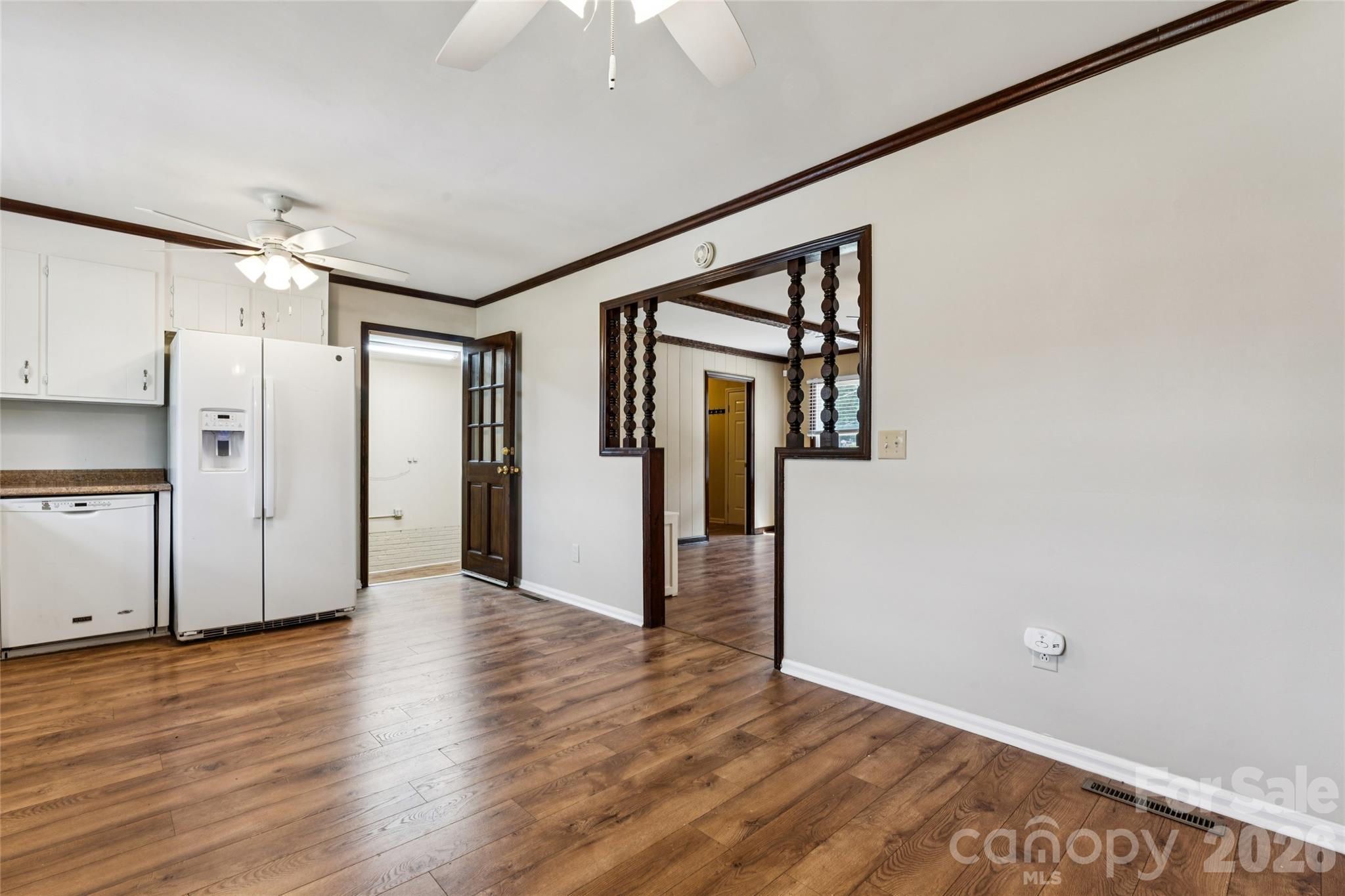 5560 Roberta Road Property Photo 7