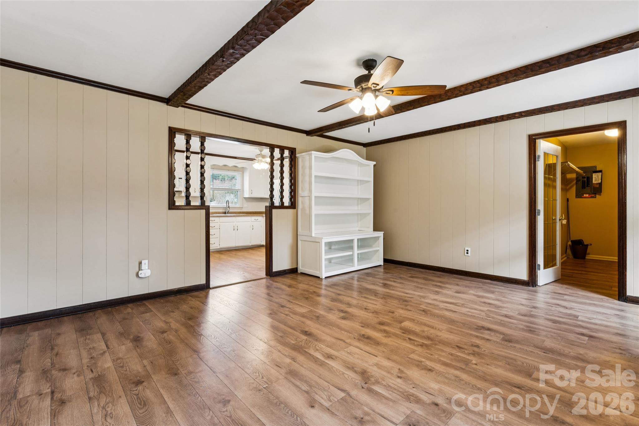 5560 Roberta Road Property Photo 10