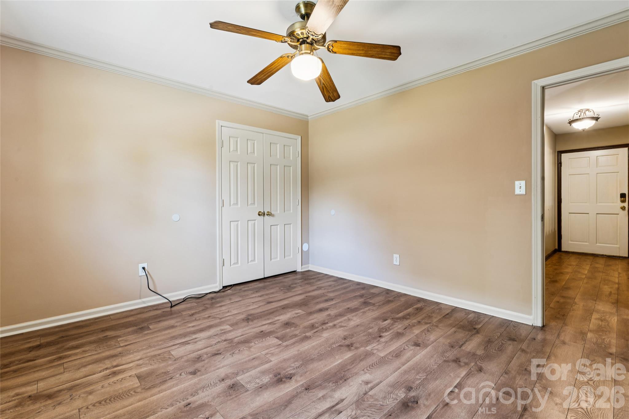 5560 Roberta Road Property Photo 17