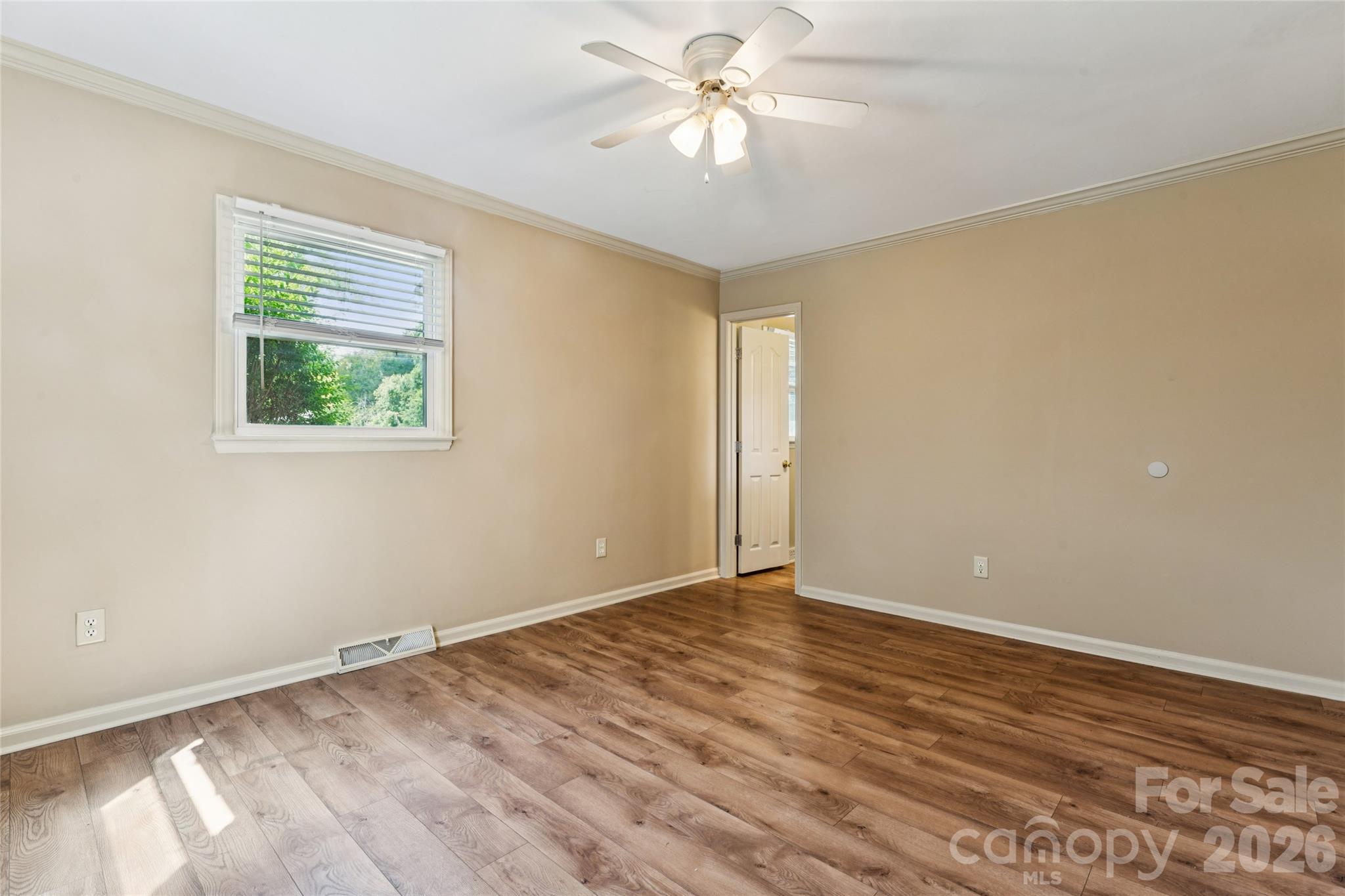 5560 Roberta Road Property Photo 25