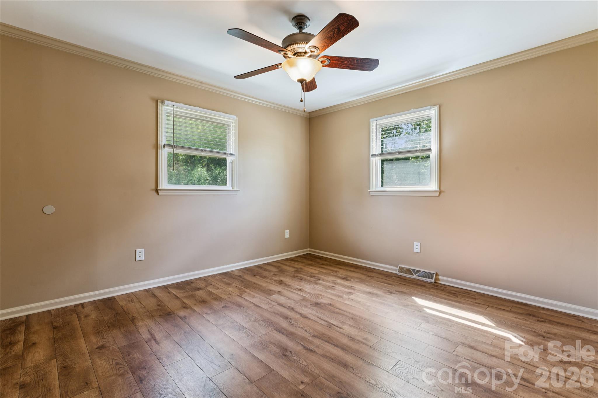 5560 Roberta Road Property Photo 27