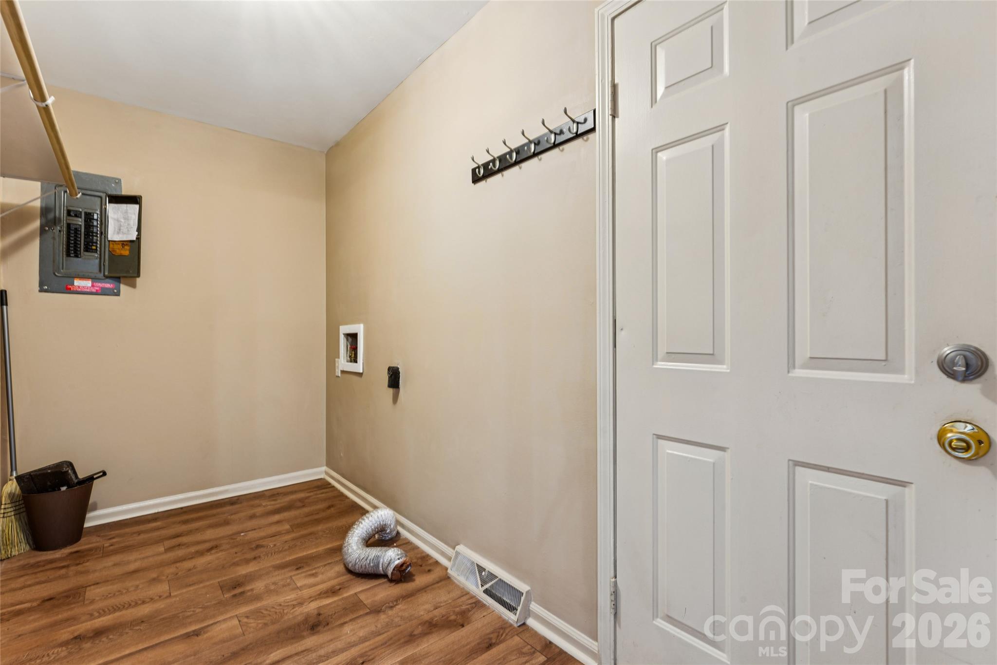 5560 Roberta Road Property Photo 30