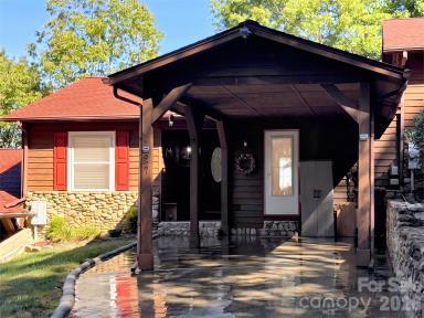 927 Henry Dingus Way Property Photo 1