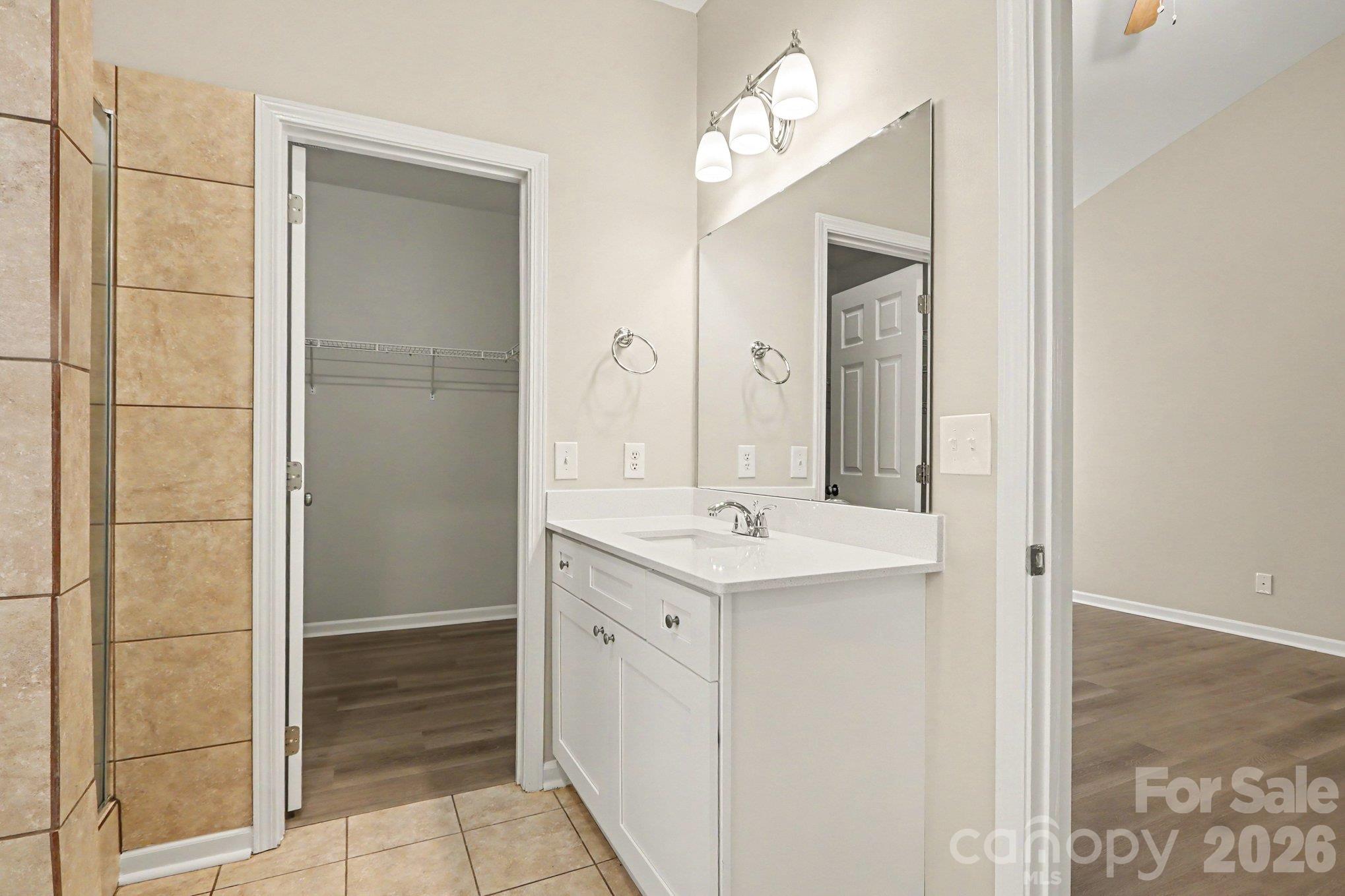 6820 Sweetfield Drive Property Photo 10