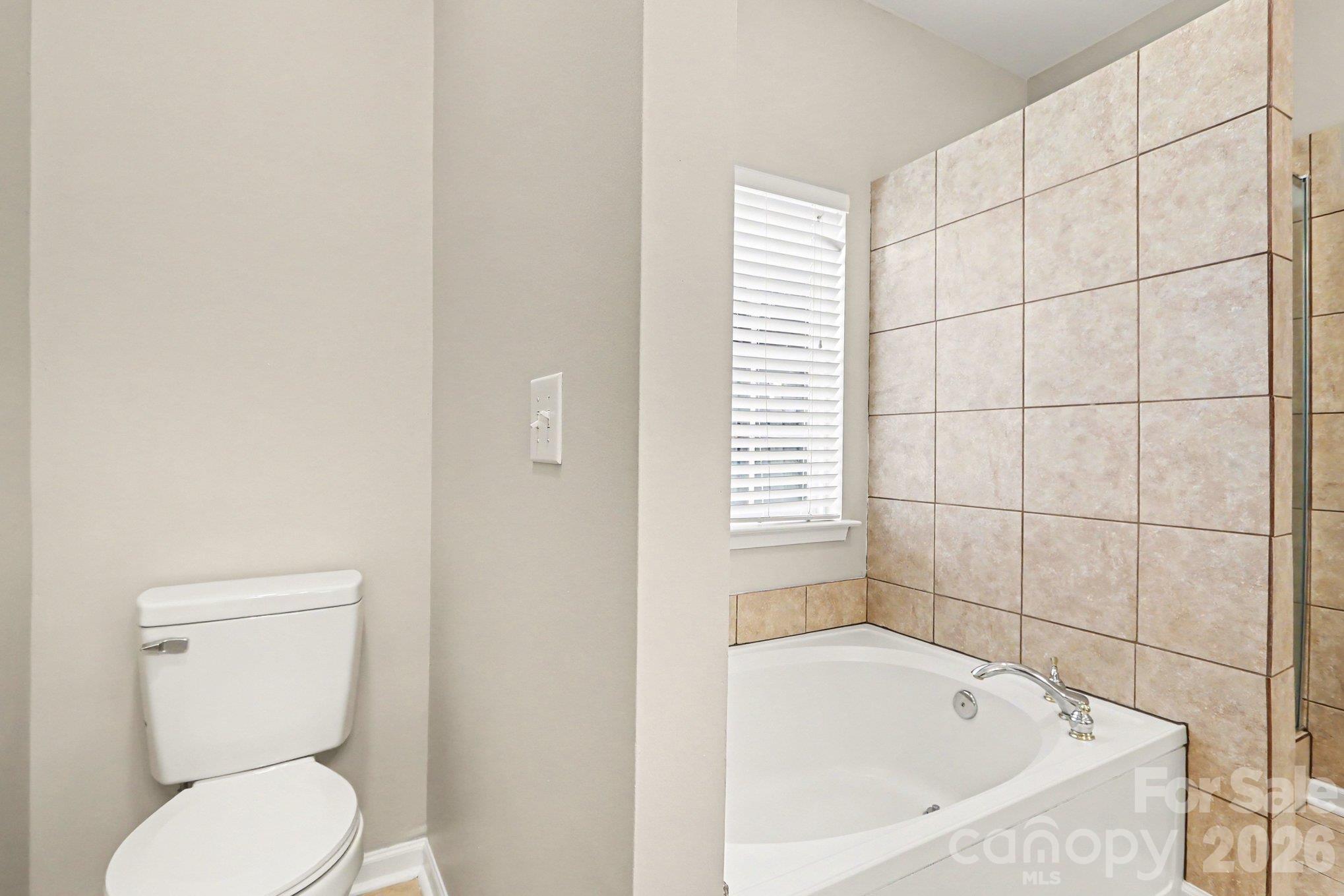 6820 Sweetfield Drive Property Photo 11