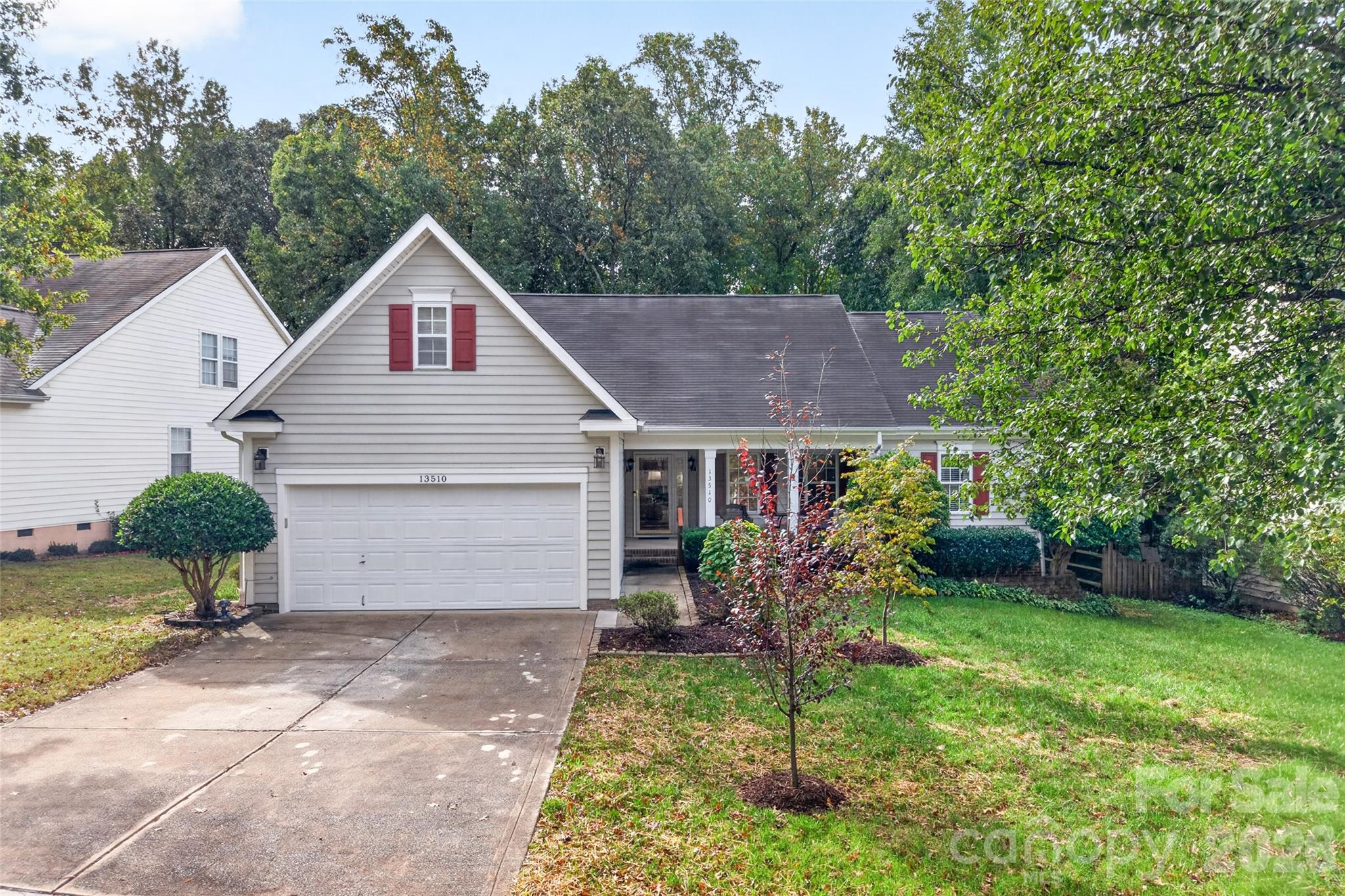 13510 Damson Drive Property Photo 3
