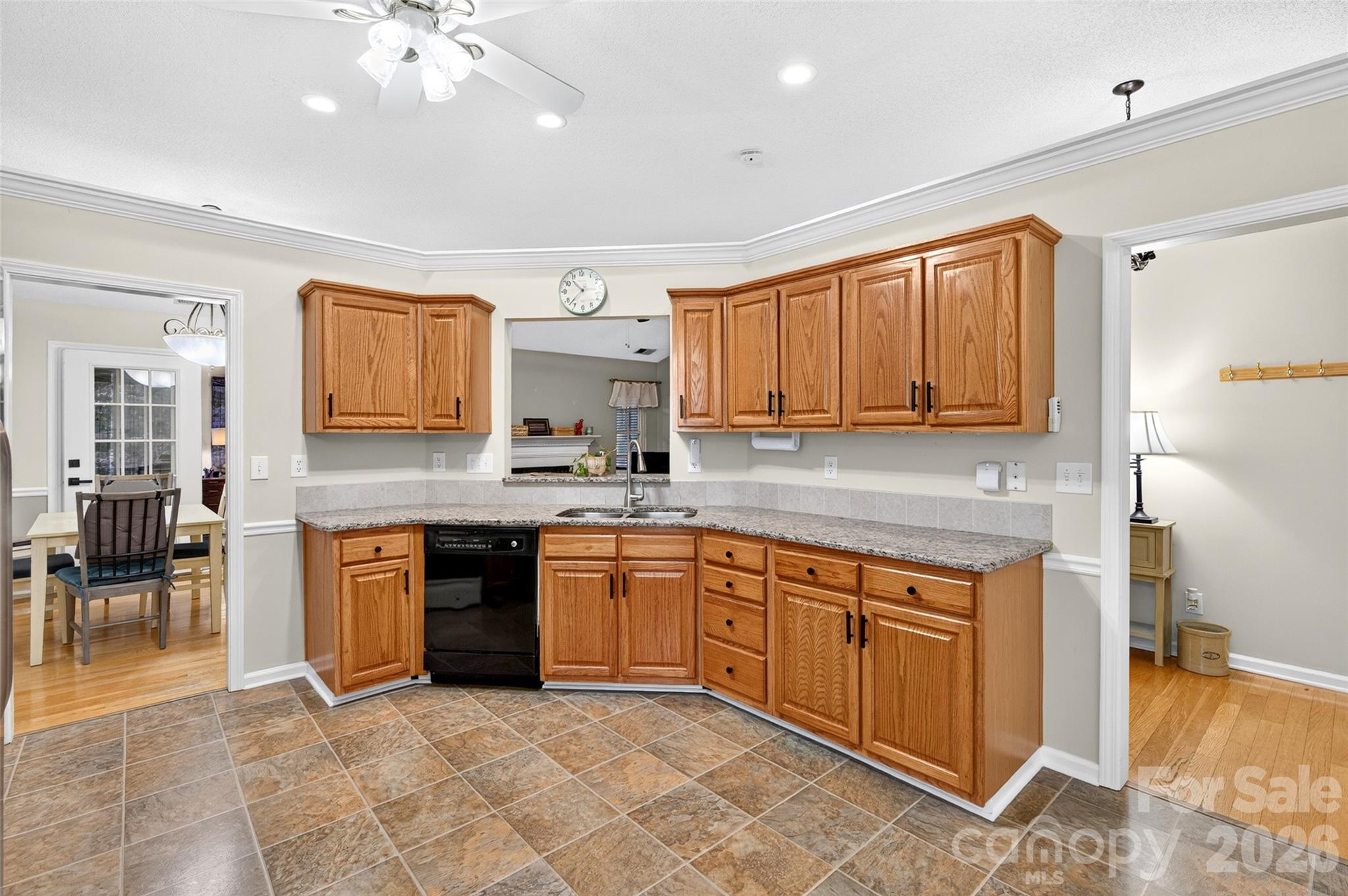 13510 Damson Drive Property Photo 12