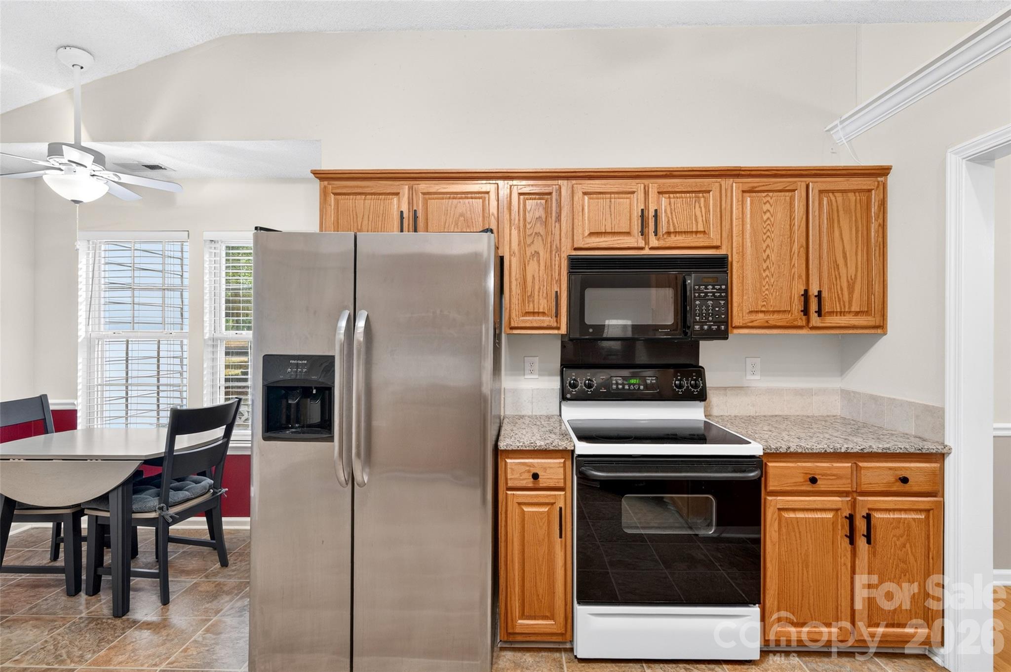 13510 Damson Drive Property Photo 14