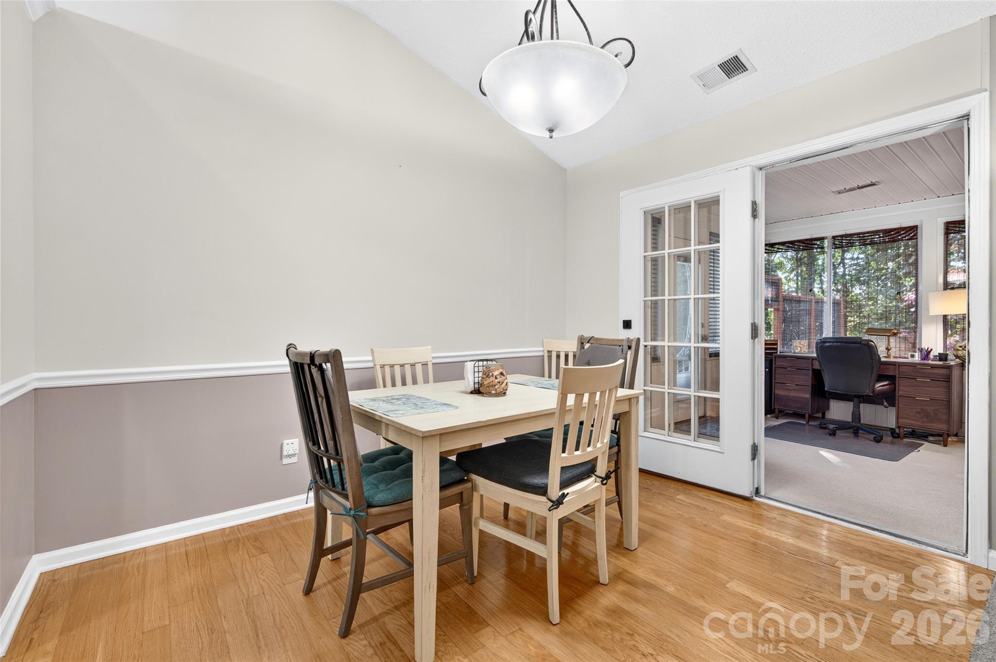13510 Damson Drive Property Photo 17