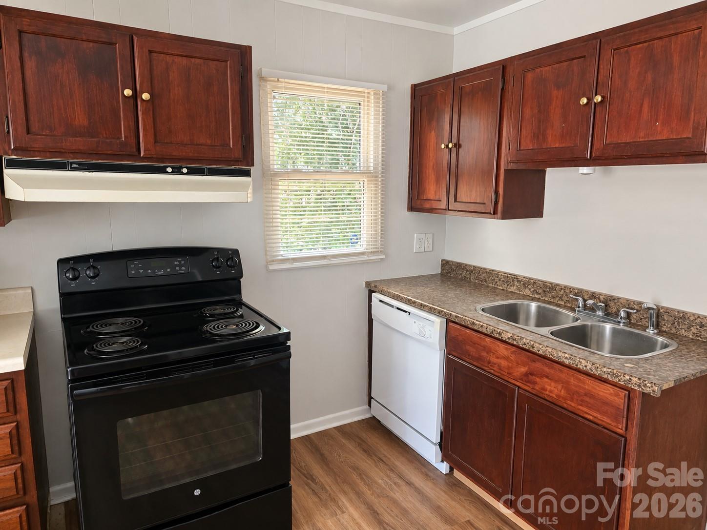 3135 Marney Avenue Property Photo 6