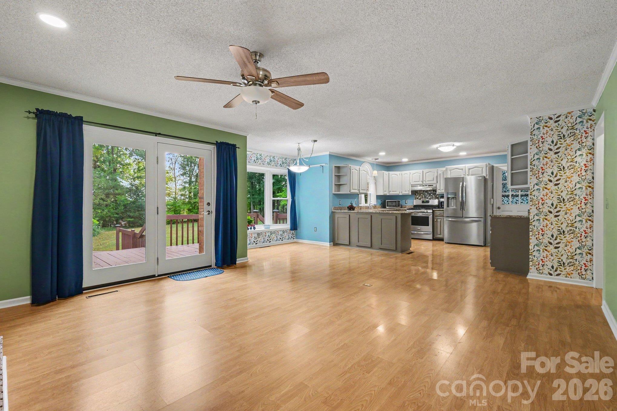 1312 Bennington Drive Property Photo 11