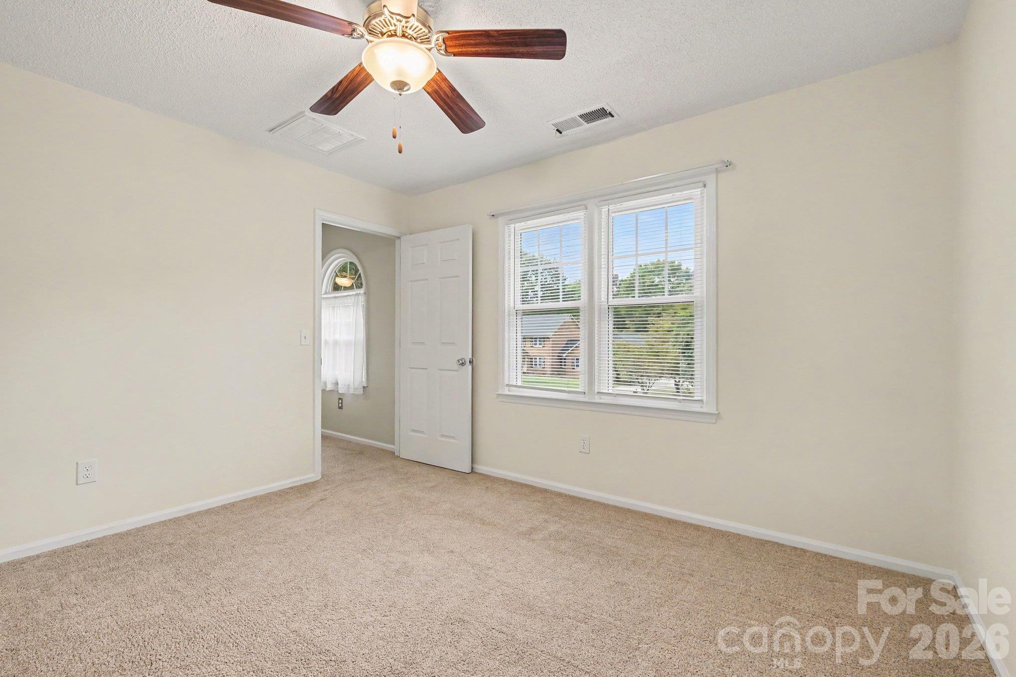 1312 Bennington Drive Property Photo 28