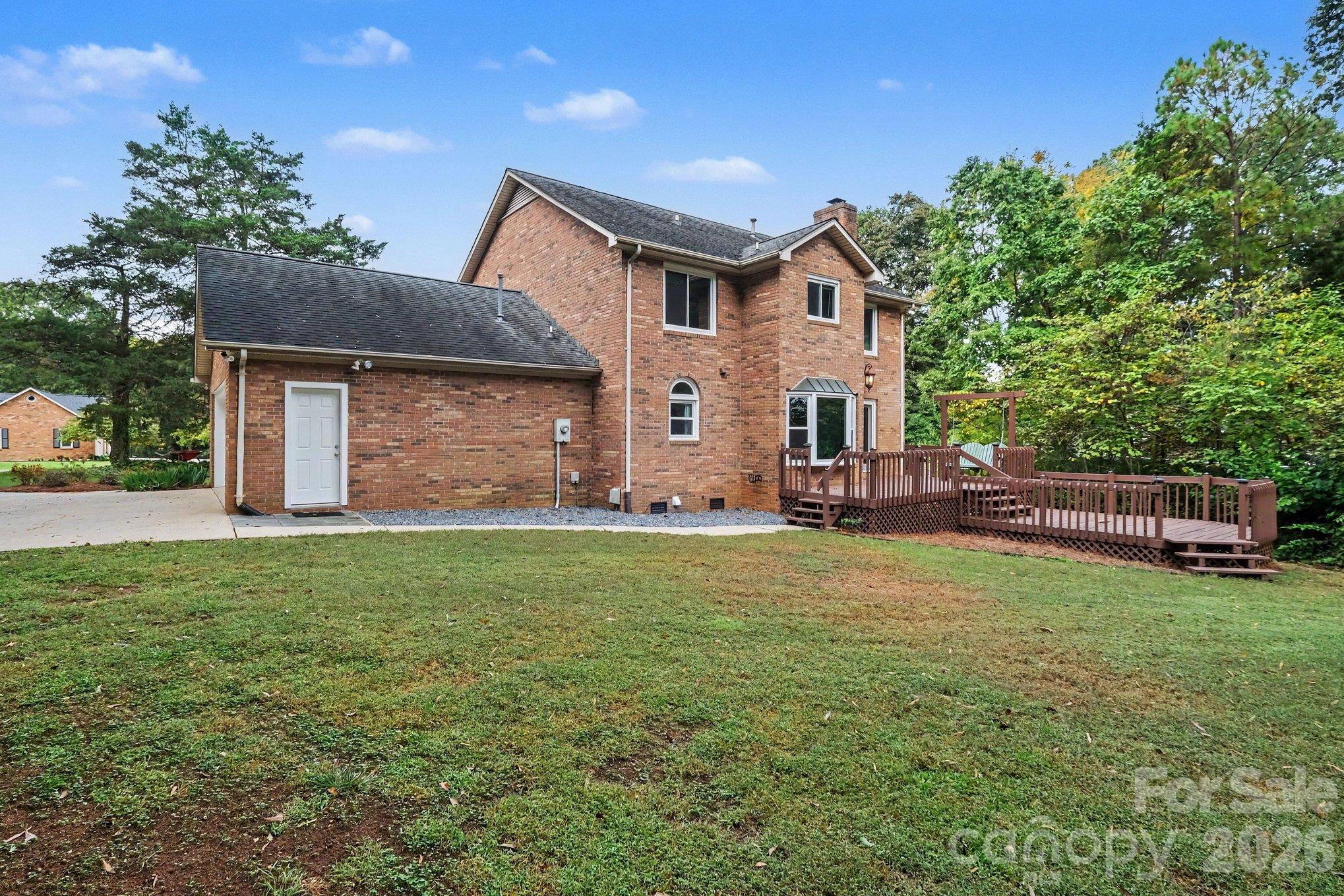 1312 Bennington Drive Property Photo 33