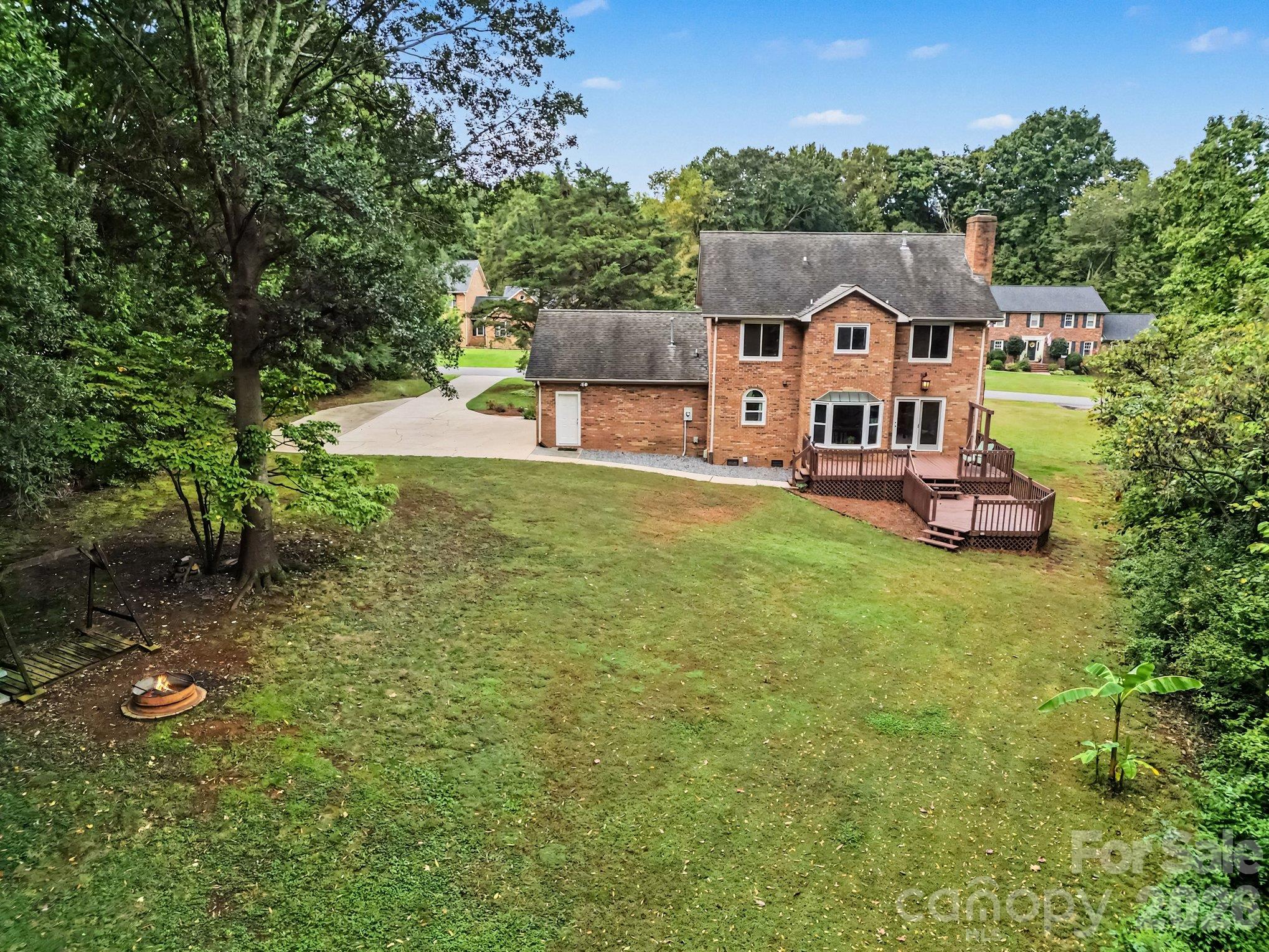 1312 Bennington Drive Property Photo 35