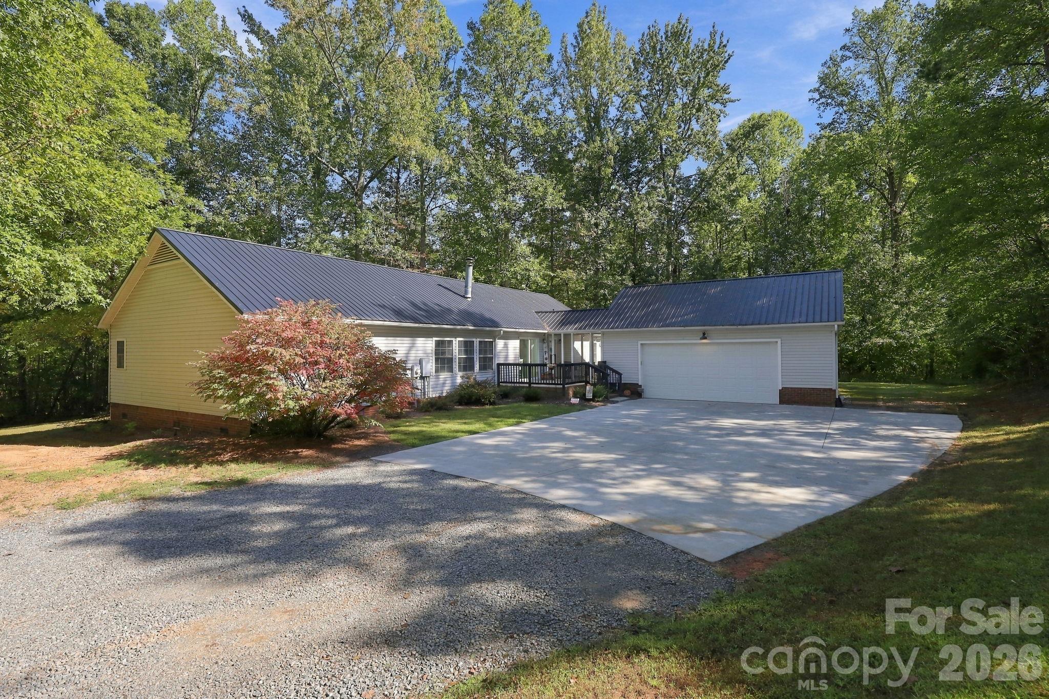 499 Sandy Creek Lane Property Photo 44