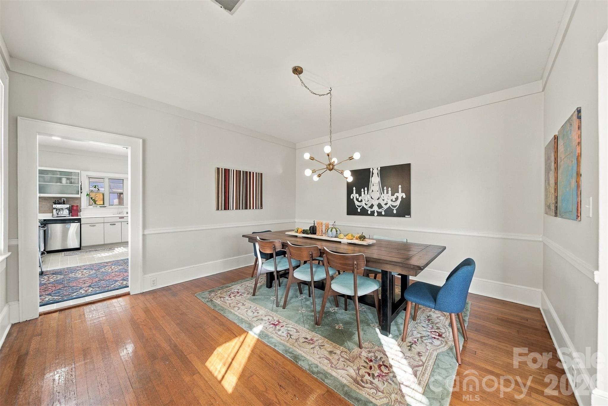 416 Kentwood Street Property Photo 12