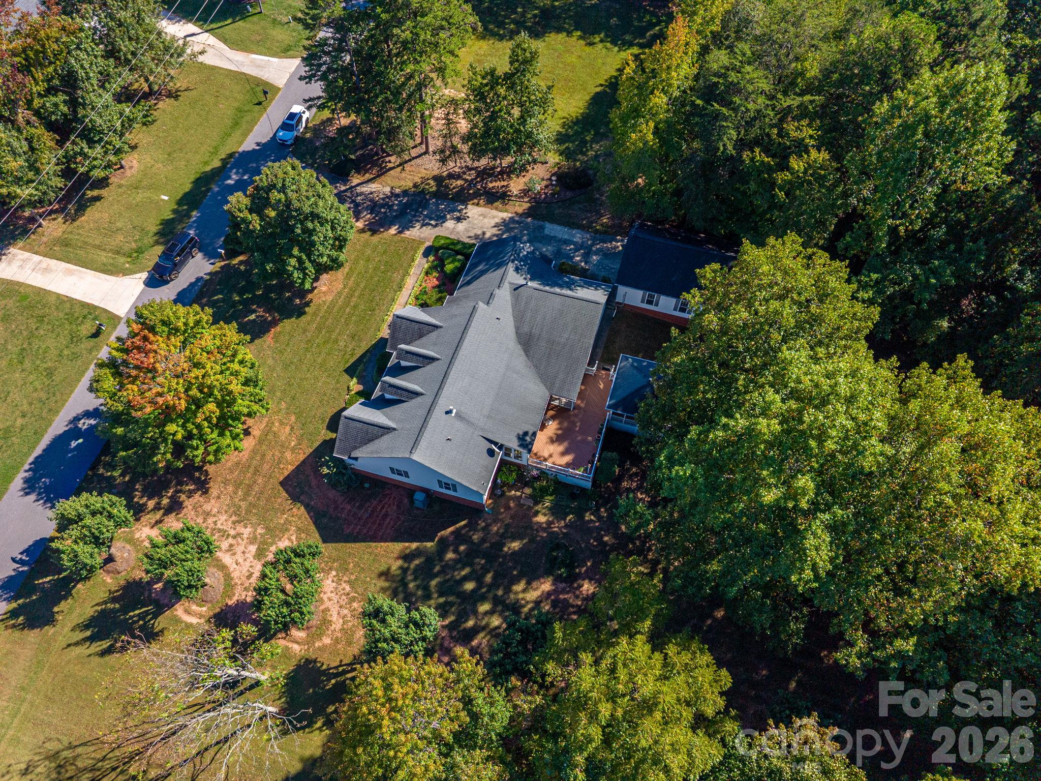2545 Les Lane Property Photo 4