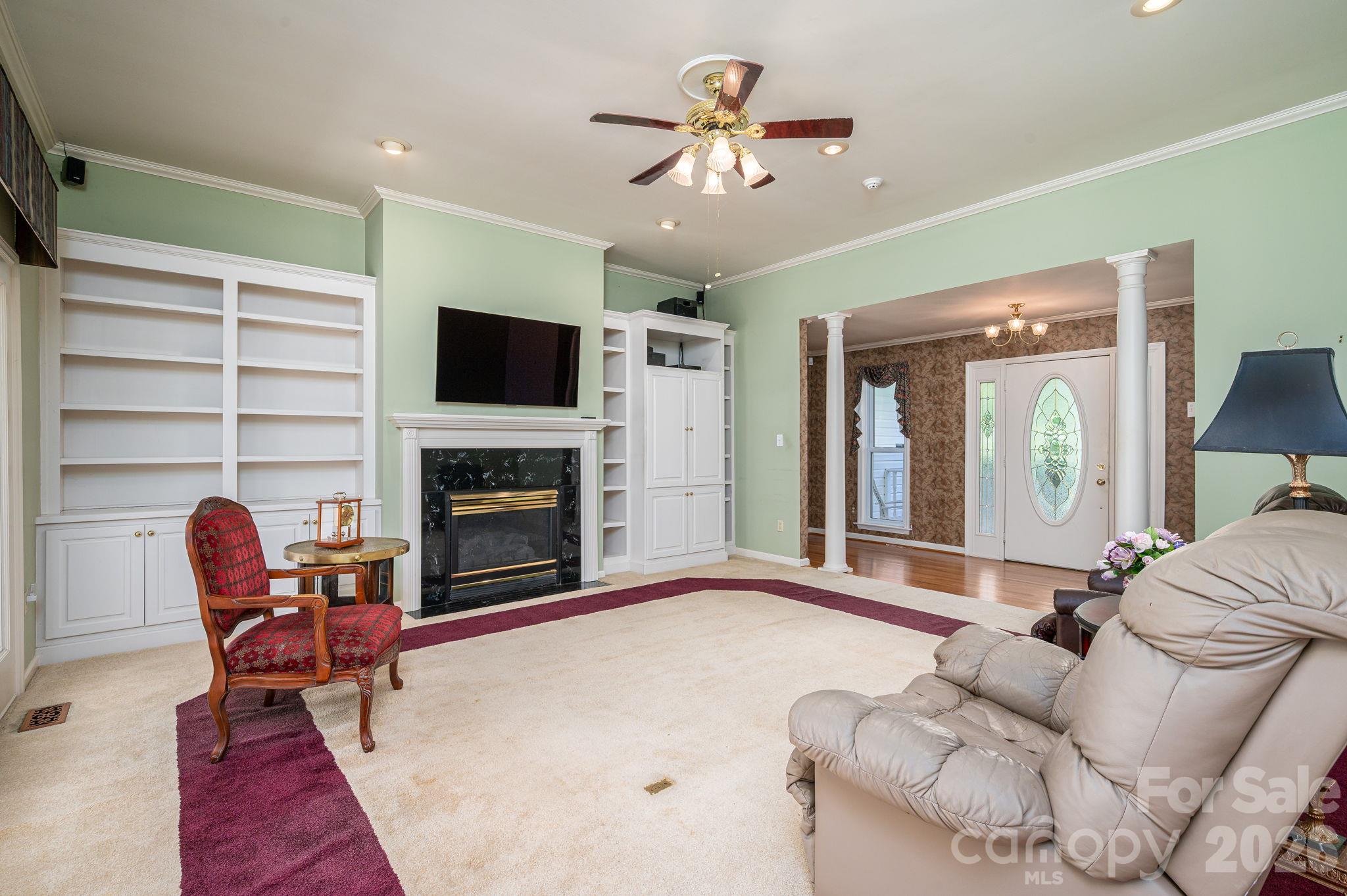 2545 Les Lane Property Photo 19