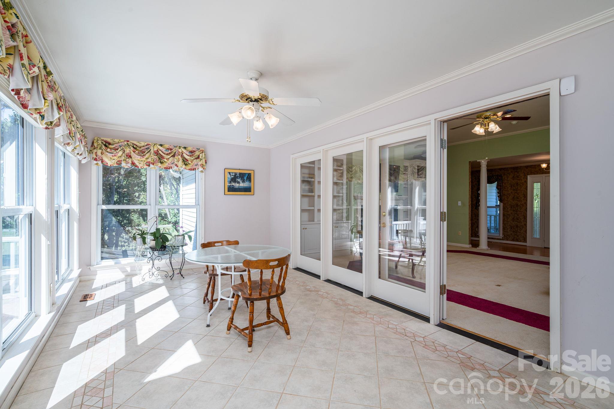 2545 Les Lane Property Photo 26
