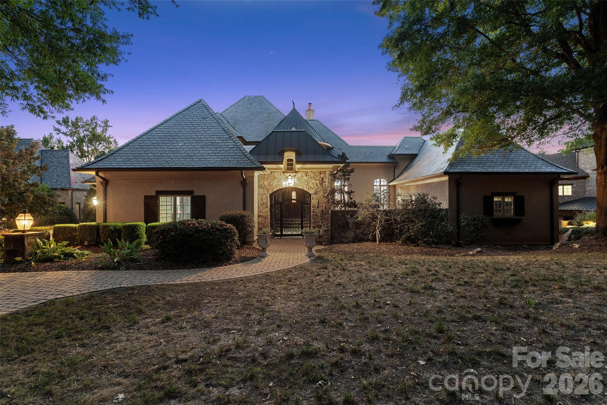408 Oakmont Lane Property Photo 46