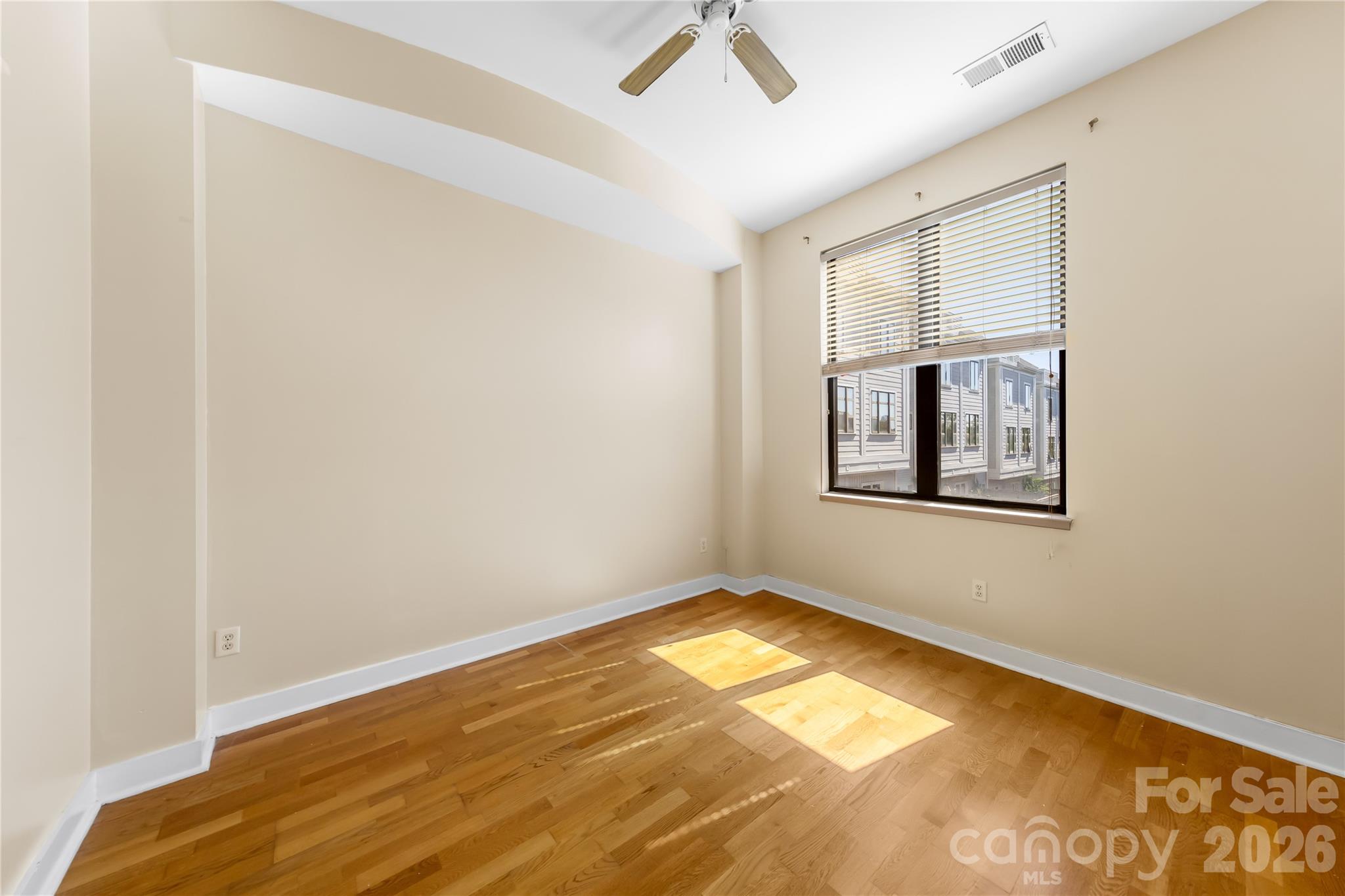 708 N Davidson Street Property Photo 12