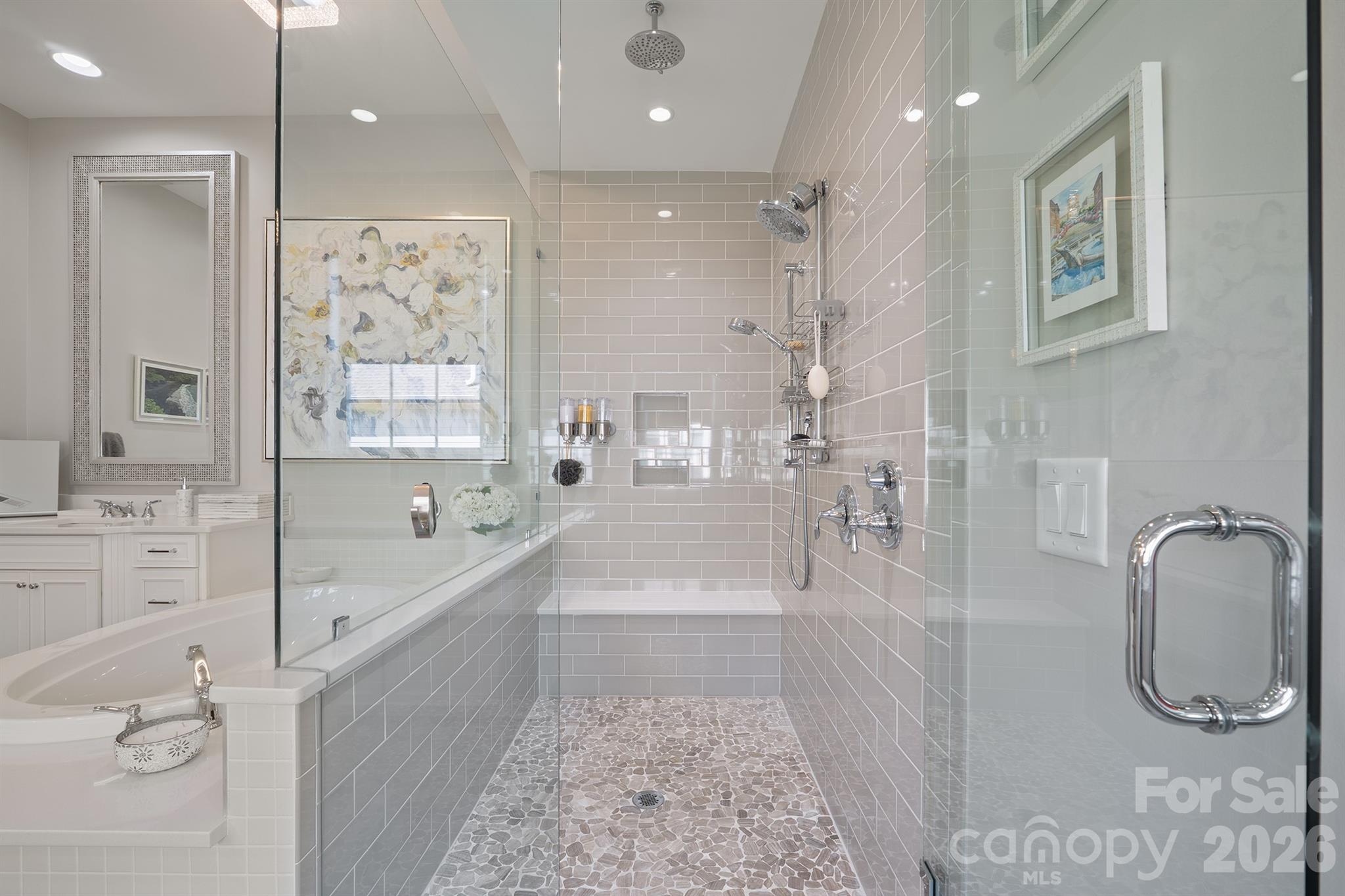 525 Vintage Creek Drive Property Photo 19