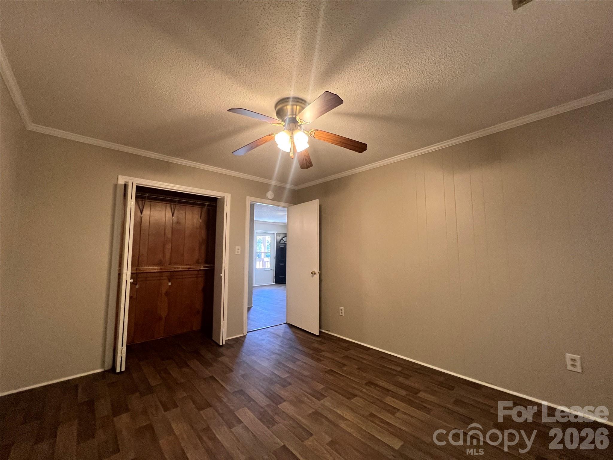 313 E Washington Avenue A Property Photo 11