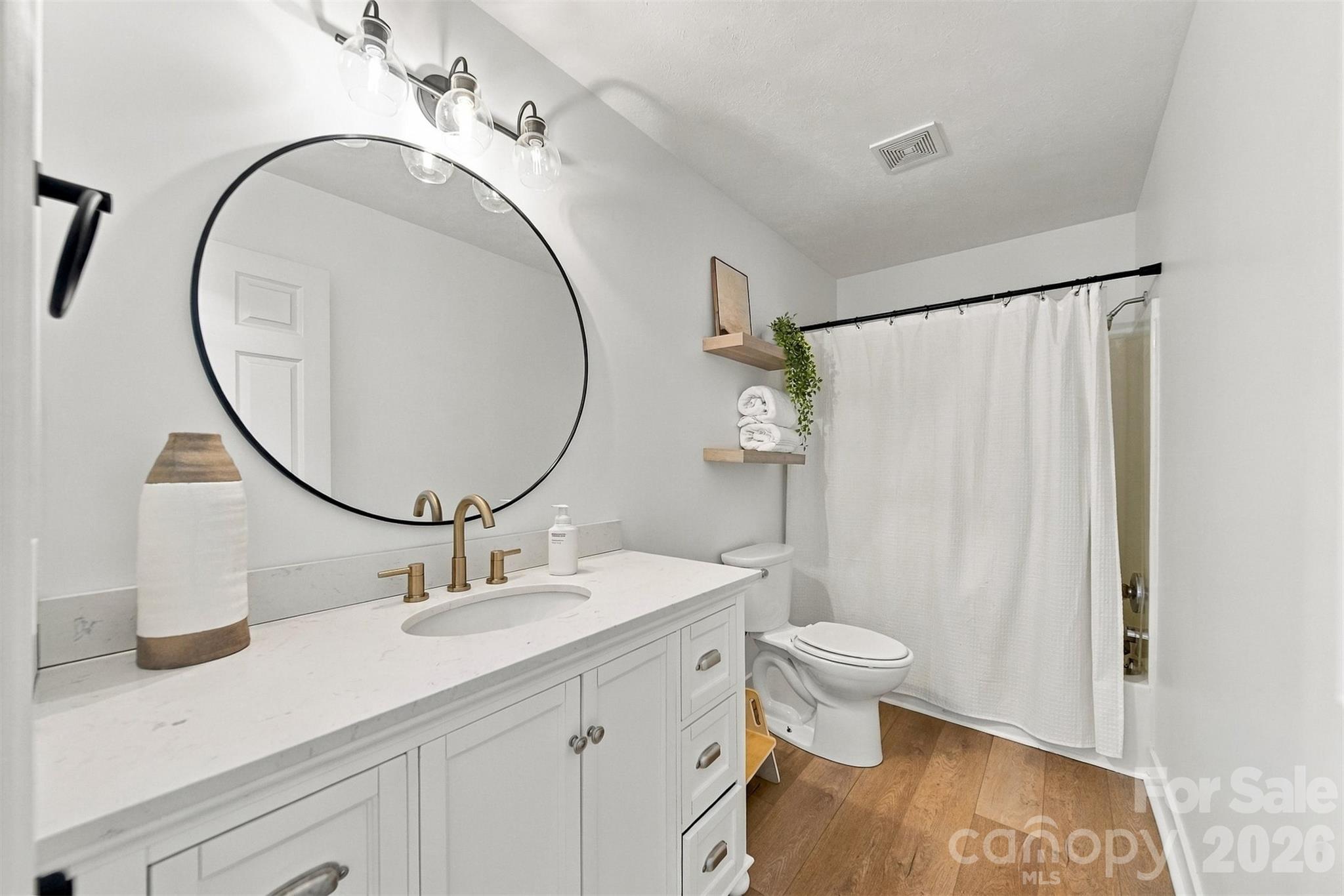 1256 Willow Drive Property Photo 18